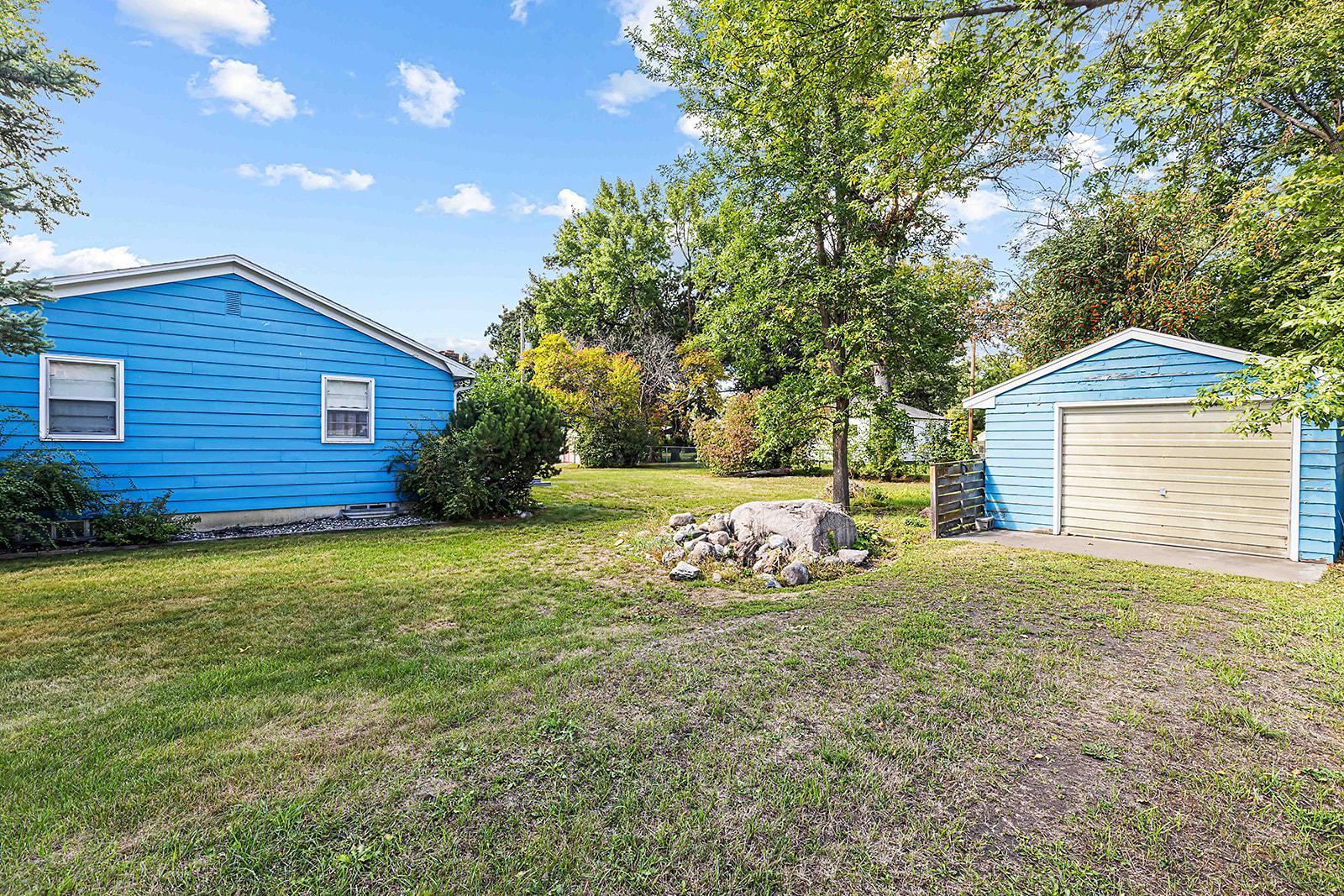 1964 single family home for sale at 208 Mickey Mouse Avenue S in Horace, ND — 4 bed, 2 bath (photo 12 of 54)