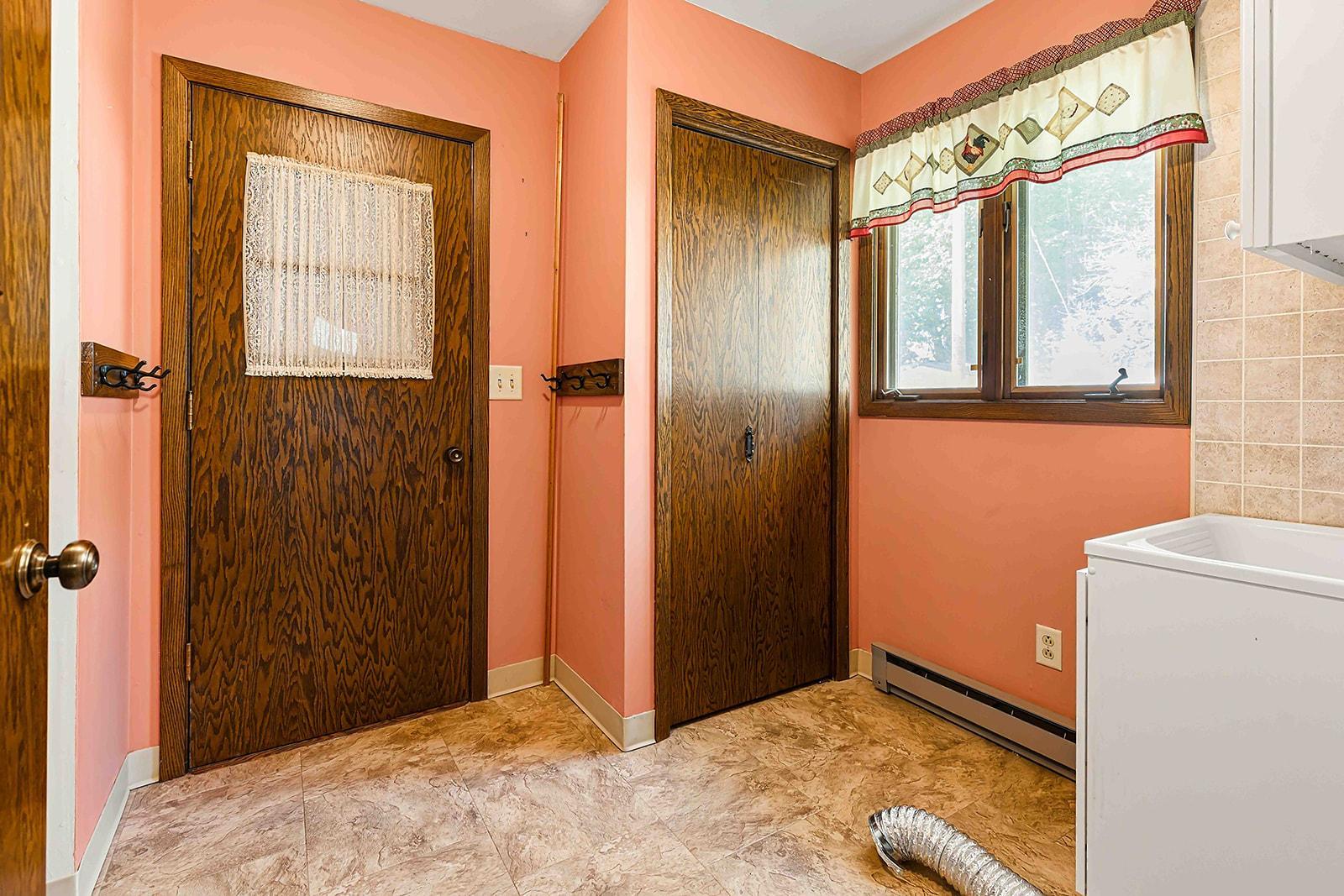 1964 single family home for sale at 208 Mickey Mouse Avenue S in Horace, ND — 4 bed, 2 bath (photo 19 of 54)