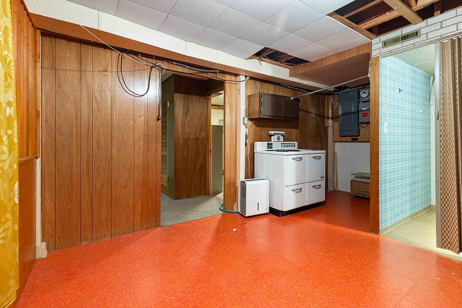 1964 single family home for sale at 208 Mickey Mouse Avenue S in Horace, ND — 4 bed, 2 bath (photo 32 of 54)