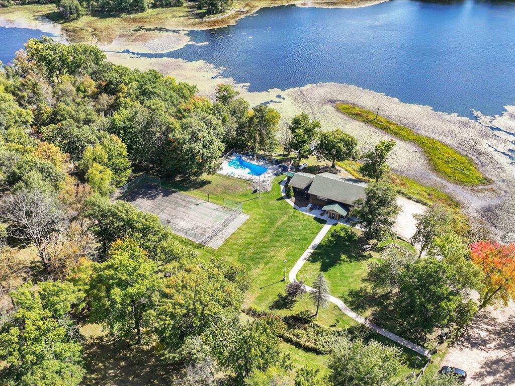 1992 single family home for sale at 8143 Meadow Lake Road SW in Motley, MN — 3 bed, 3 bath (photo 40 of 52)