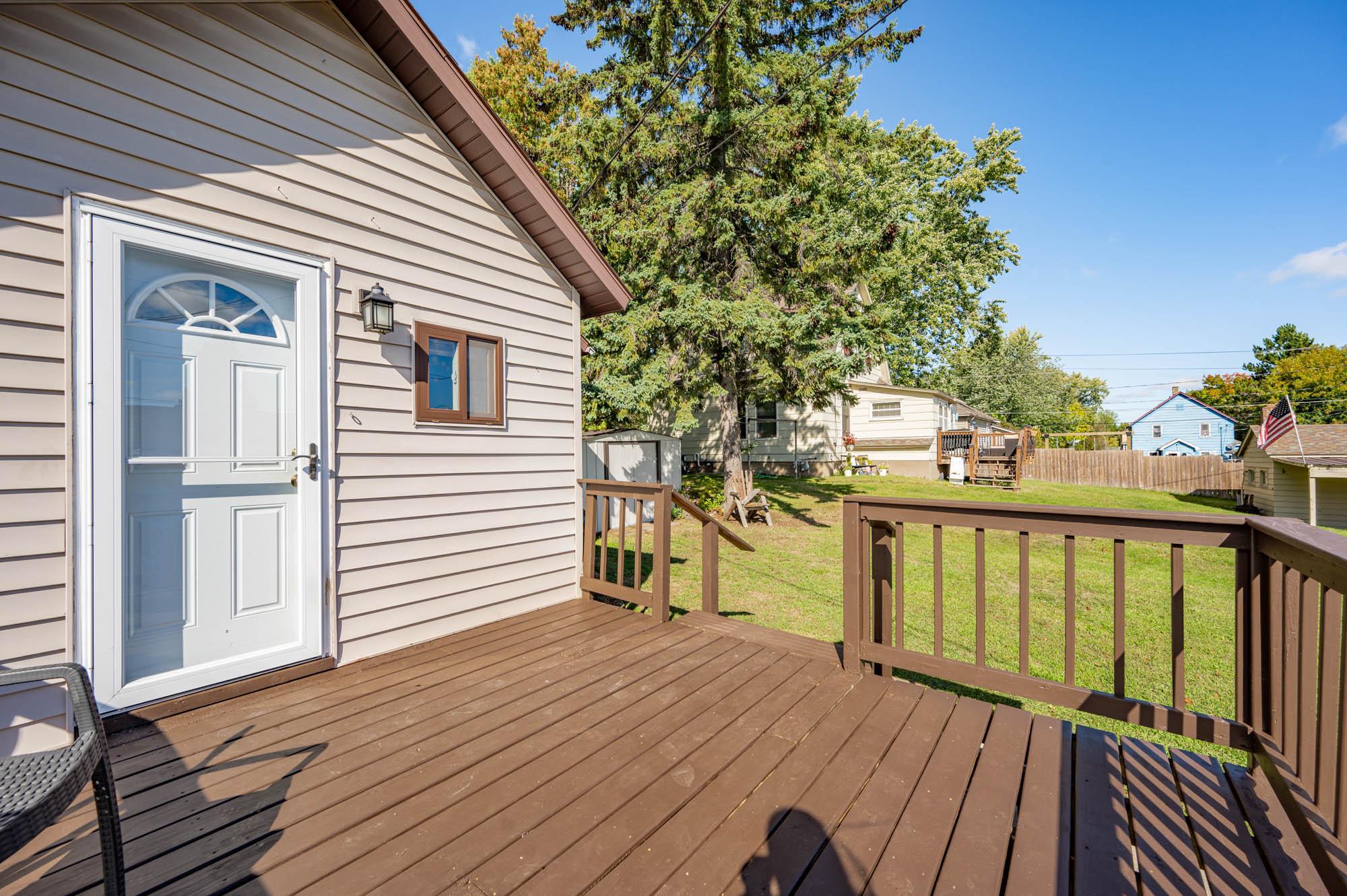 1920 single family home for sale at 206 Dudley Avenue in Coleraine, MN — 2 bed, 2 bath (photo 19 of 26)