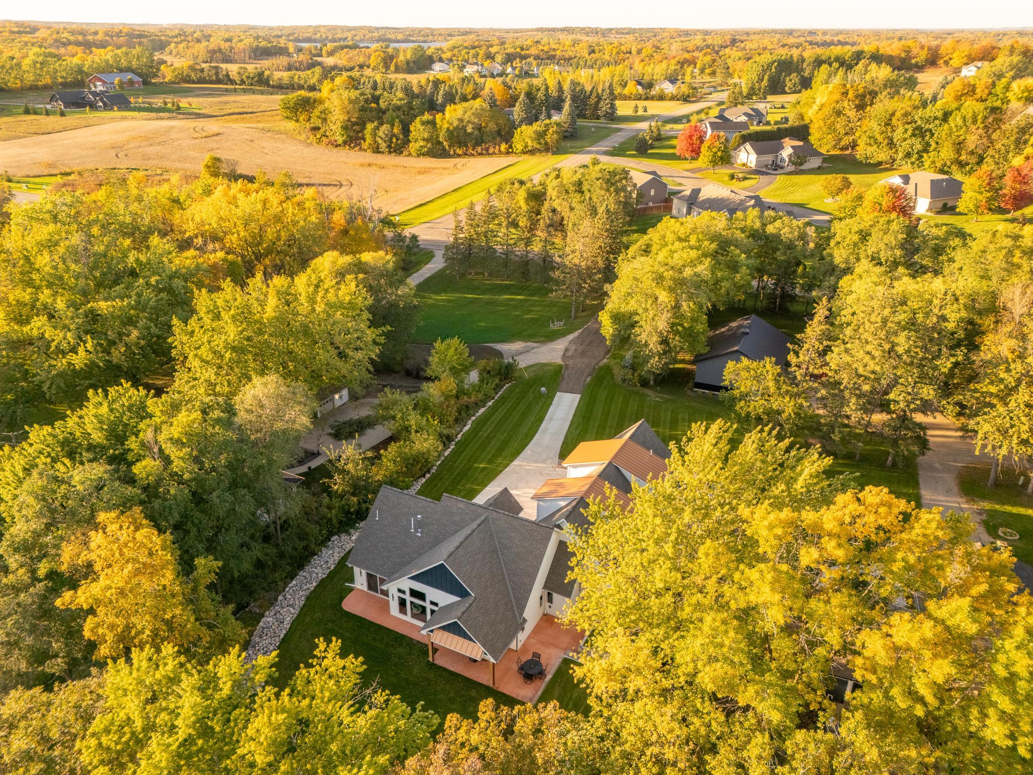 2025 single family home for sale at 3304 Latoka Beach Road SW in Alexandria, MN — 3 bed, 3 bath (photo 13 of 100)