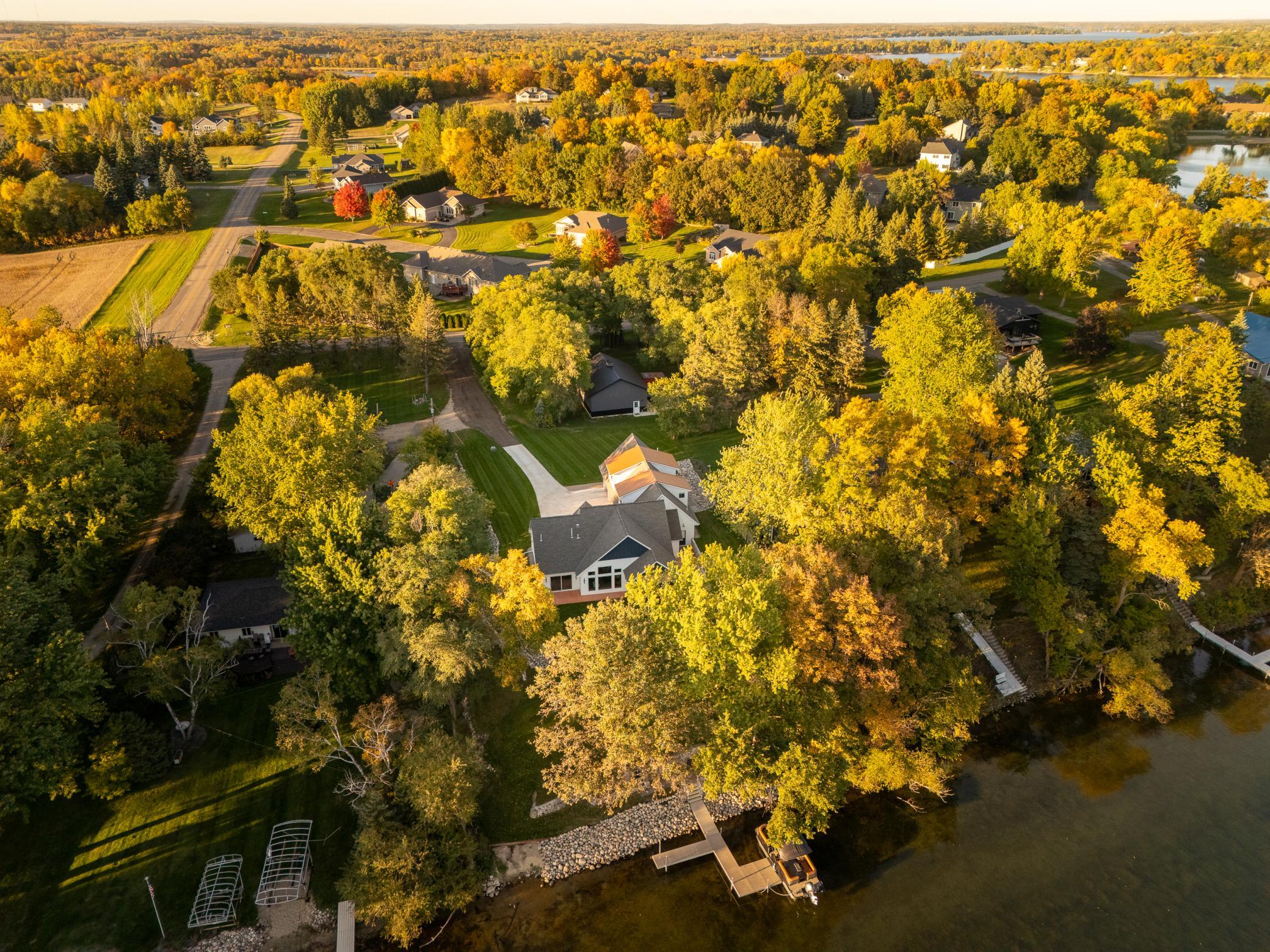 2025 single family home for sale at 3304 Latoka Beach Road SW in Alexandria, MN — 3 bed, 3 bath (photo 14 of 100)