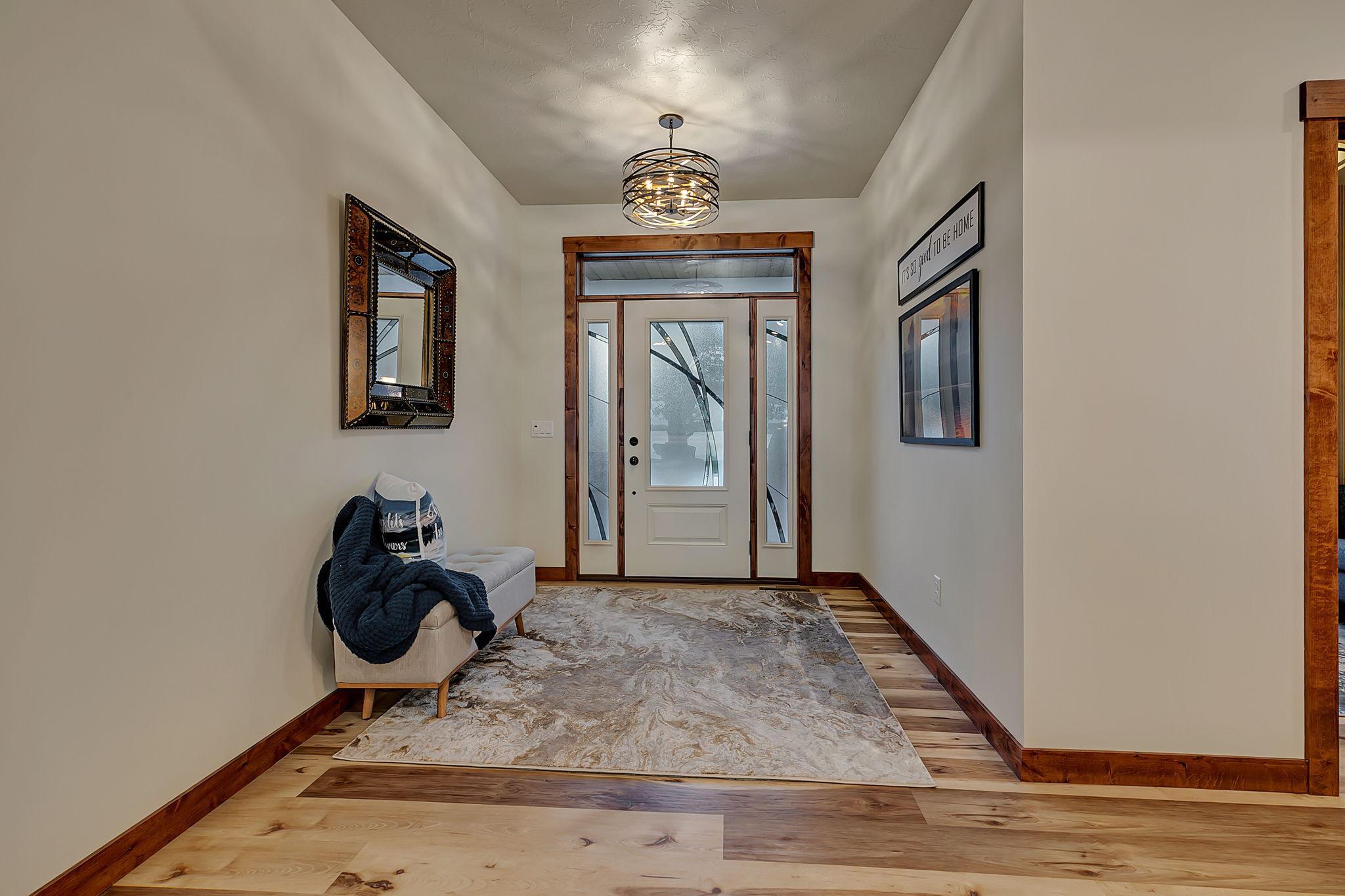 2025 single family home for sale at 3304 Latoka Beach Road SW in Alexandria, MN — 3 bed, 3 bath (photo 18 of 100)