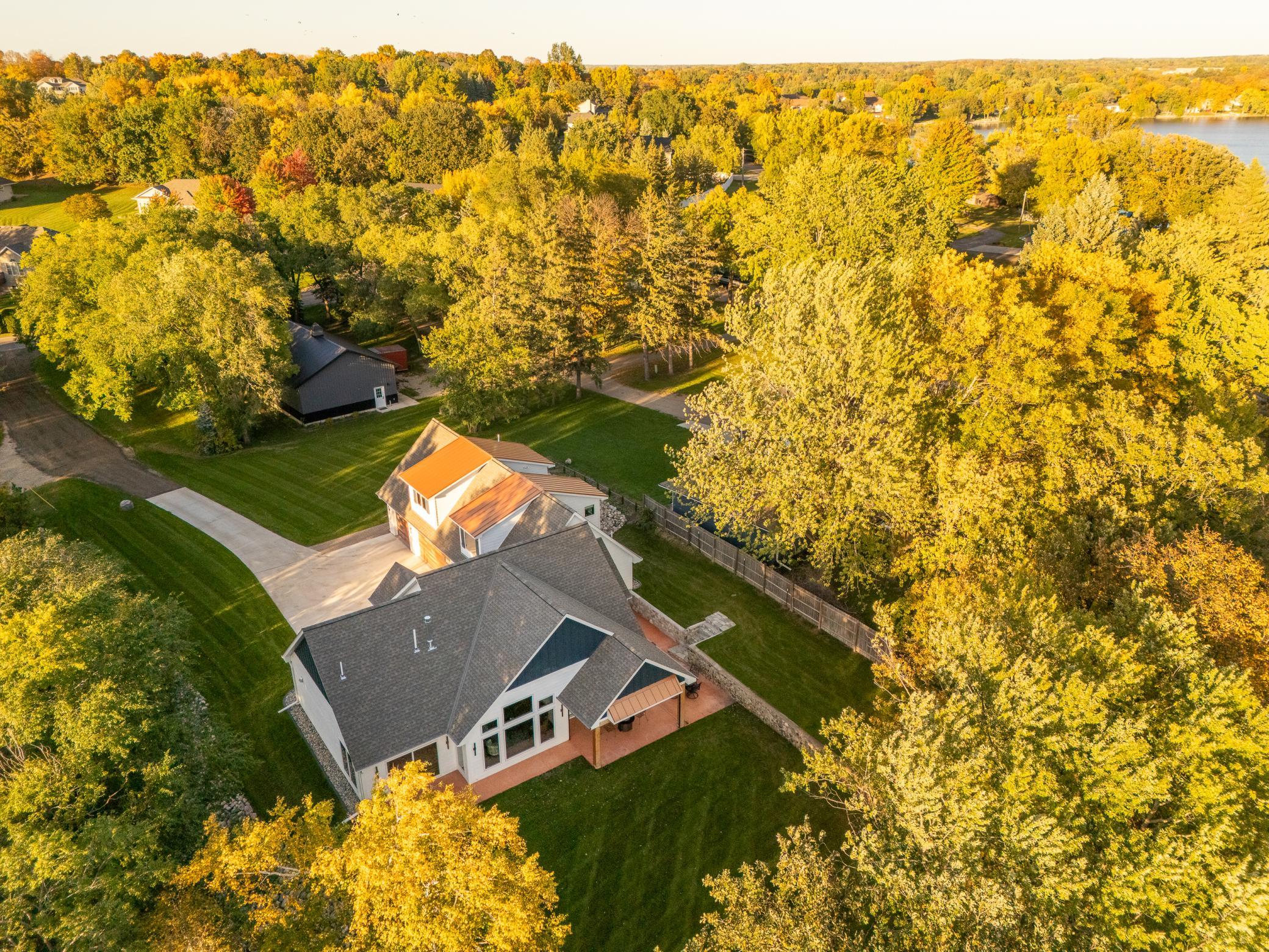 2025 single family home for sale at 3304 Latoka Beach Road SW in Alexandria, MN — 3 bed, 3 bath (photo 4 of 100)