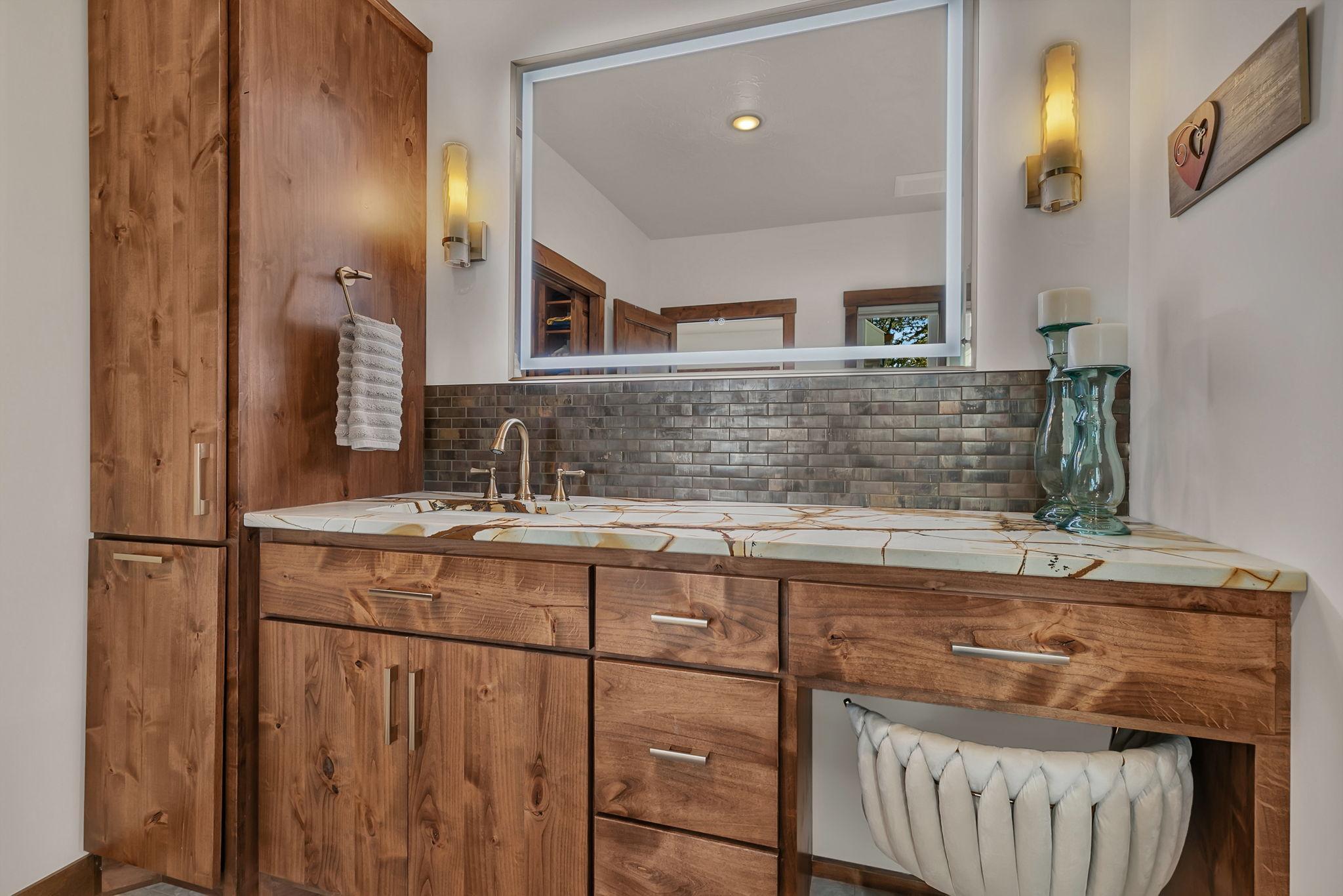 2025 single family home for sale at 3304 Latoka Beach Road SW in Alexandria, MN — 3 bed, 3 bath (photo 41 of 100)