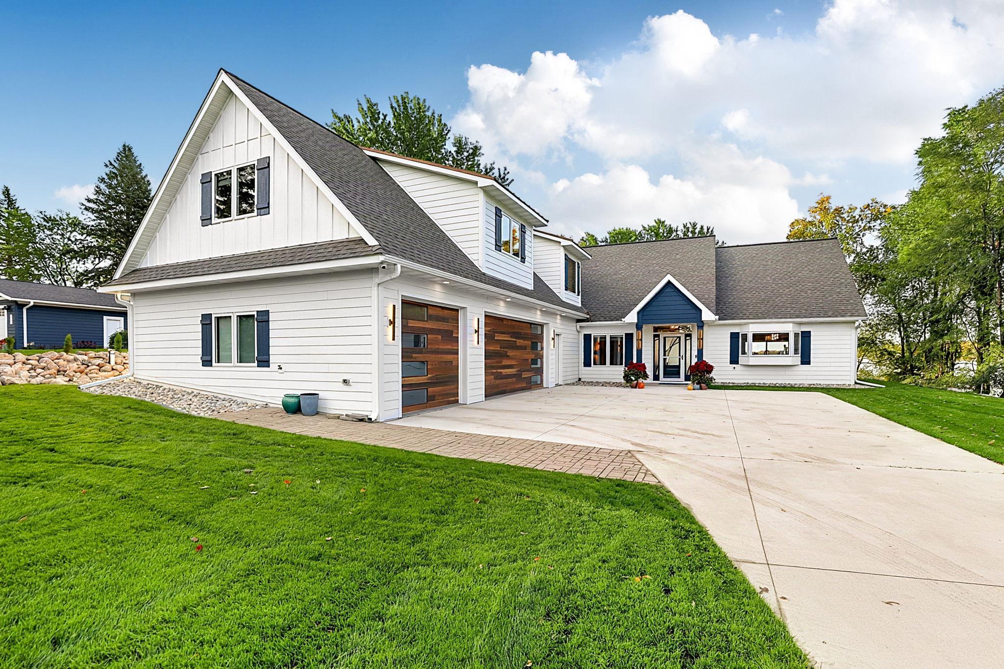 2025 single family home for sale at 3304 Latoka Beach Road SW in Alexandria, MN — 3 bed, 3 bath (photo 80 of 100)