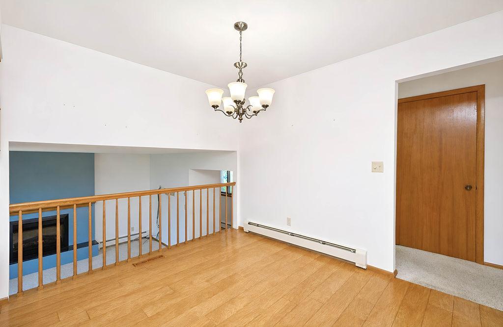1968 single family home for sale at 2844 NE Longfellow Road N in Fargo, ND — 3 bed, 3 bath (photo 11 of 44)