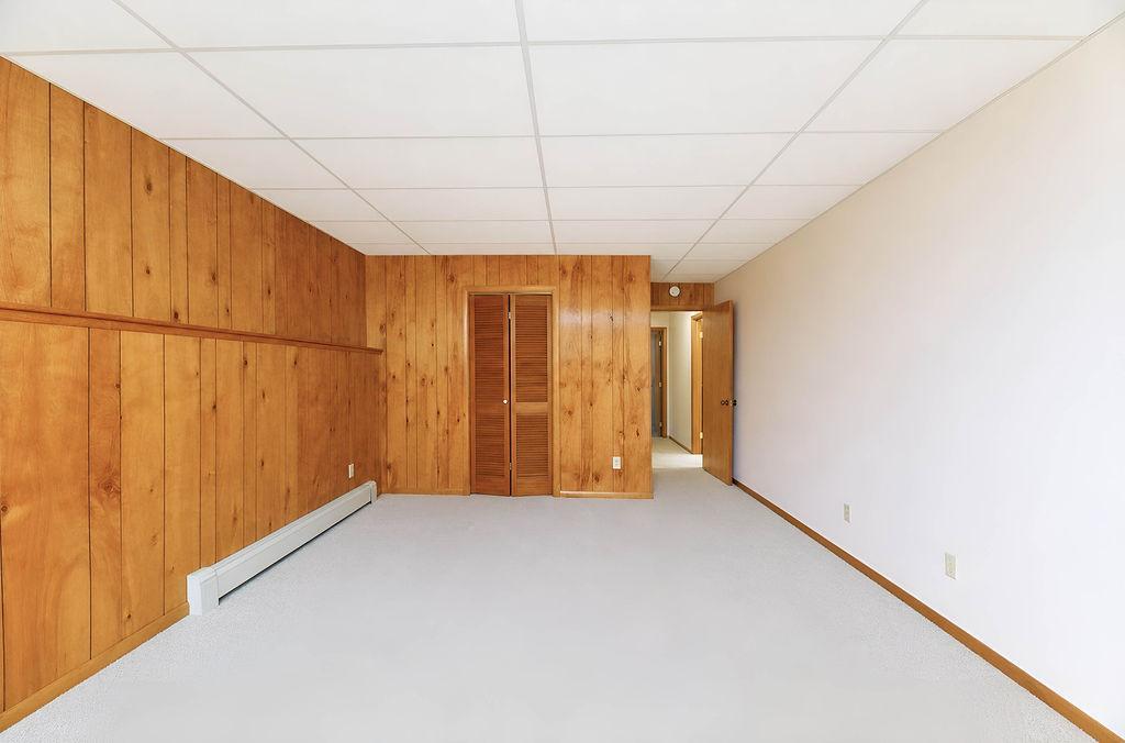 1968 single family home for sale at 2844 NE Longfellow Road N in Fargo, ND — 3 bed, 3 bath (photo 33 of 44)