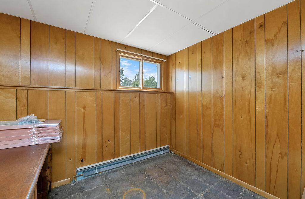 1968 single family home for sale at 2844 NE Longfellow Road N in Fargo, ND — 3 bed, 3 bath (photo 42 of 44)
