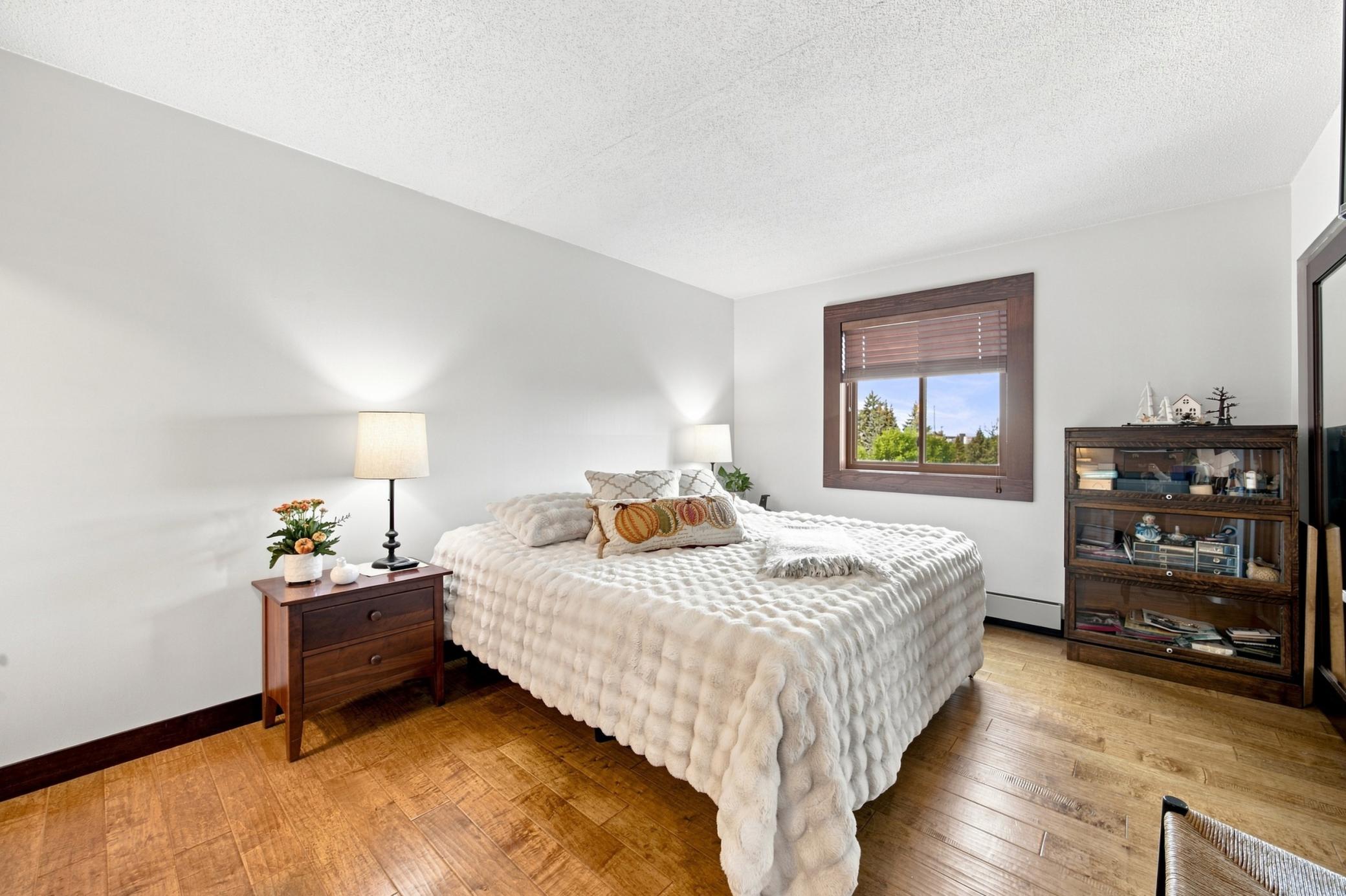 1978 condo for sale at 105 3rd Street N, Unit 508 in Moorhead, MN — 2 bed, 2 bath (photo 18 of 36)