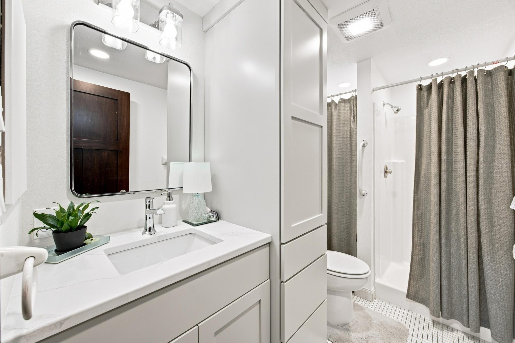 1978 condo for sale at 105 3rd Street N, Unit 508 in Moorhead, MN — 2 bed, 2 bath (photo 20 of 36)