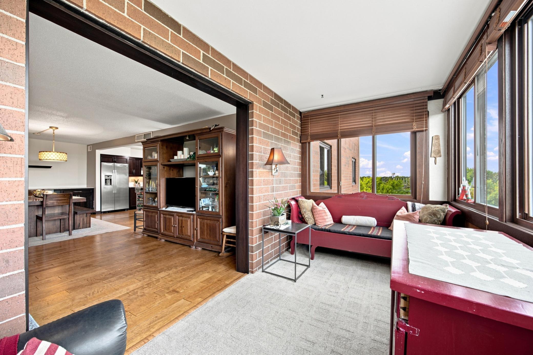 1978 condo for sale at 105 3rd Street N, Unit 508 in Moorhead, MN — 2 bed, 2 bath (photo 26 of 36)