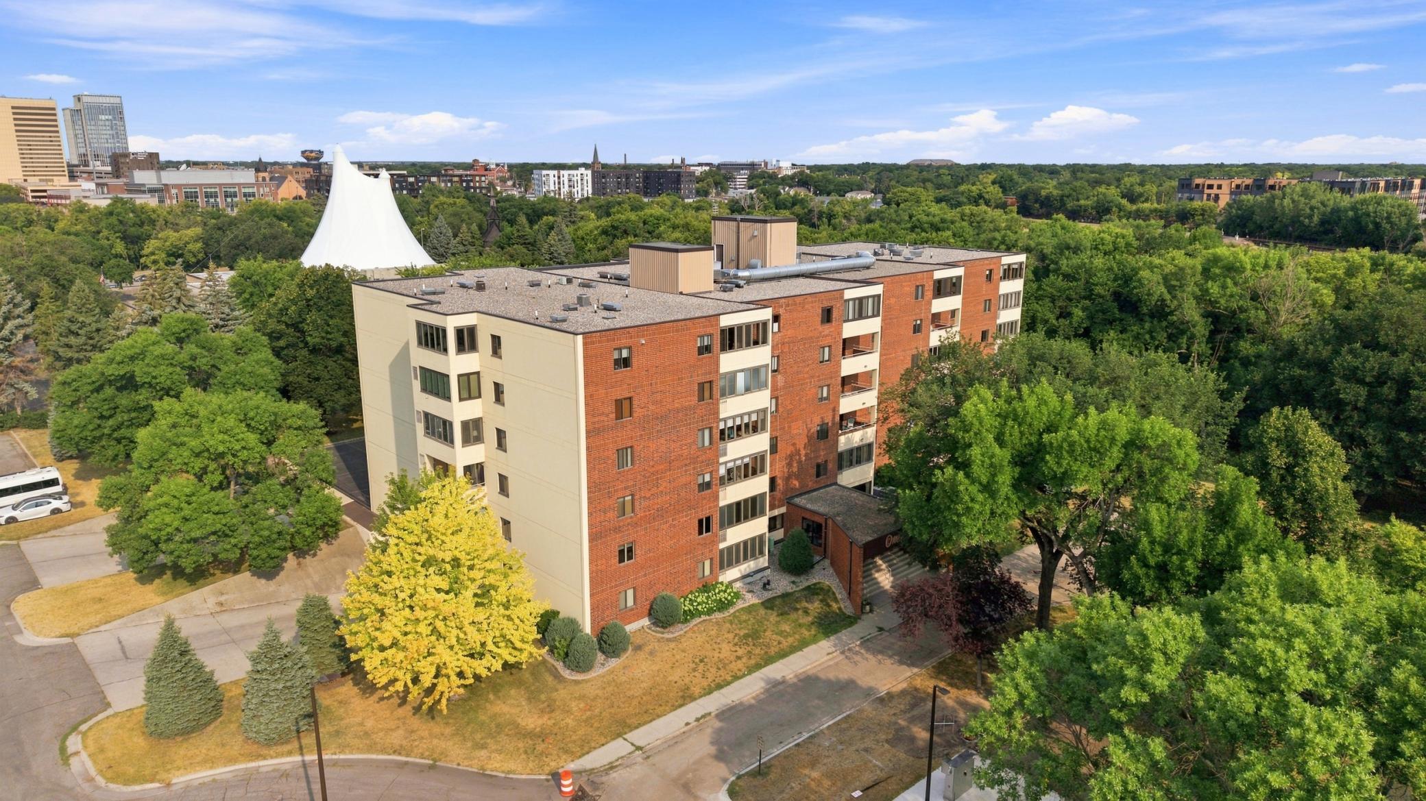 1978 condo for sale at 105 3rd Street N, Unit 508 in Moorhead, MN — 2 bed, 2 bath (photo 27 of 36)