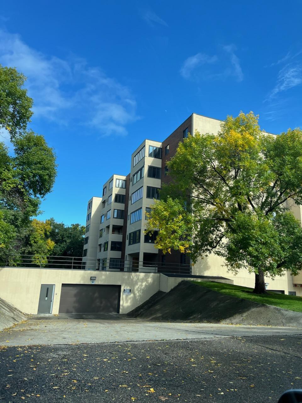 1978 condo for sale at 105 3rd Street N, Unit 508 in Moorhead, MN — 2 bed, 2 bath (photo 34 of 36)