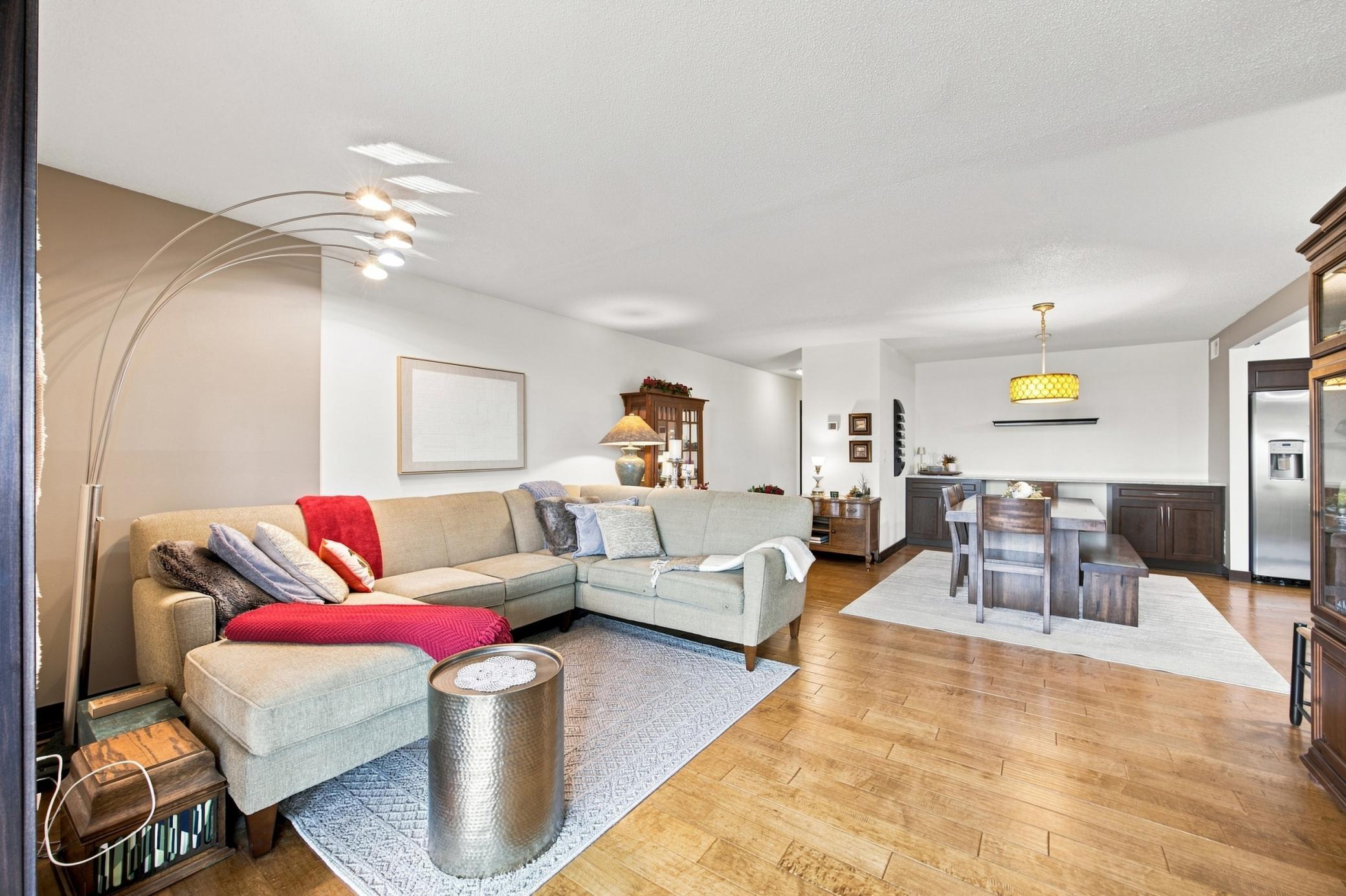 1978 condo for sale at 105 3rd Street N, Unit 508 in Moorhead, MN — 2 bed, 2 bath (photo 9 of 36)