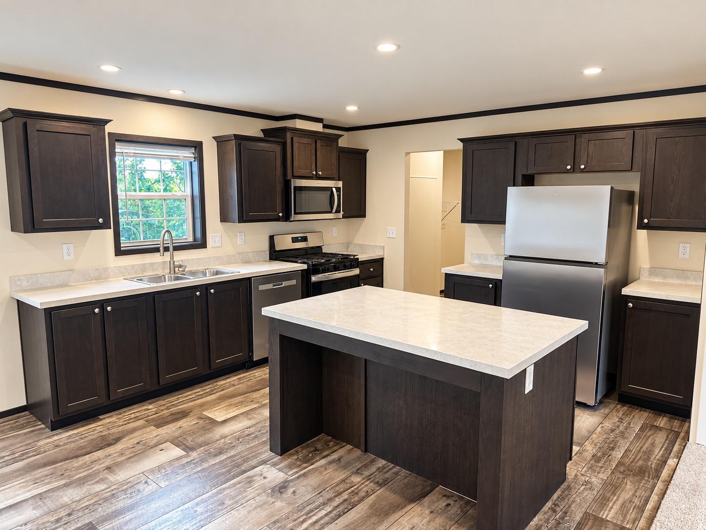 1910 single family home for sale at 215 N Mckay Avenue, Unit 13 in Alexandria, MN — 3 bed, 2 bath (photo 2 of 12)