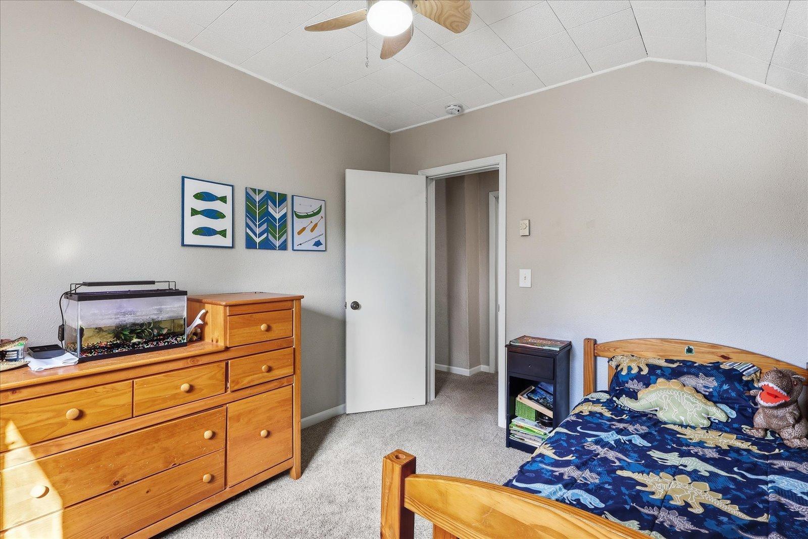 1900 single family home for sale at 521 N 8th Street in Brainerd, MN — 4 bed, 1 bath (photo 15 of 24)