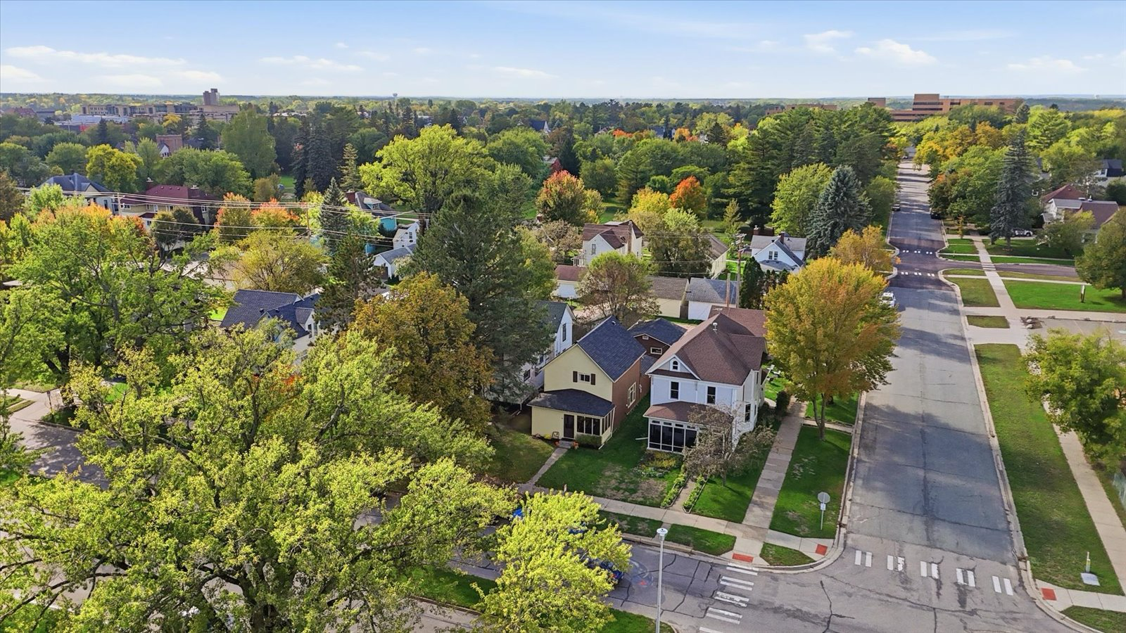 1900 single family home for sale at 521 N 8th Street in Brainerd, MN — 4 bed, 1 bath (photo 21 of 24)