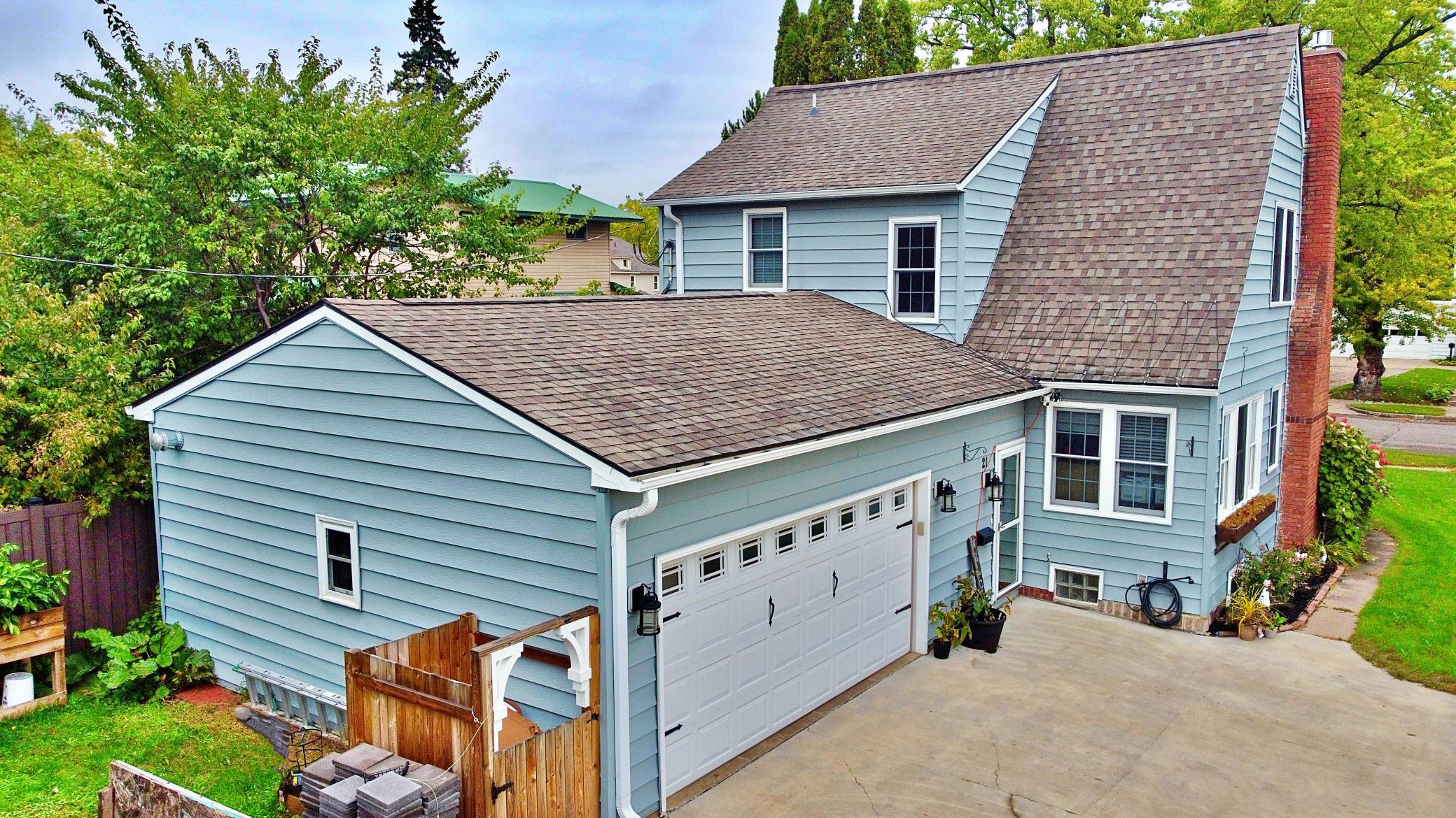 1937 single family home for sale at 21 1st Street SE in Aitkin, MN — 4 bed, 3 bath (photo 3 of 26)
