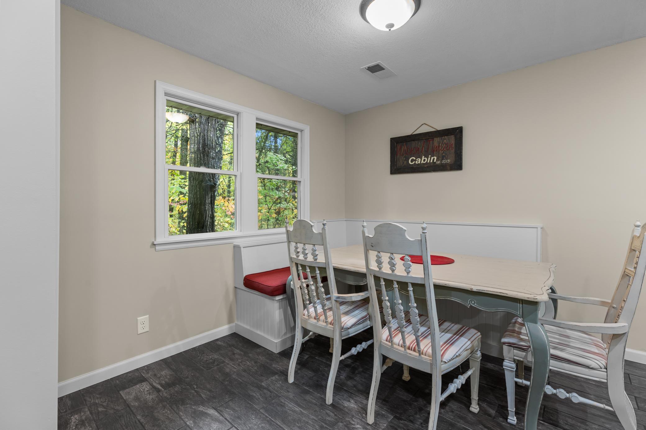 2010 single family home for sale at 27499 W Twin Lake Drive in Pequot Lakes, MN — 3 bed, 2 bath (photo 11 of 47)