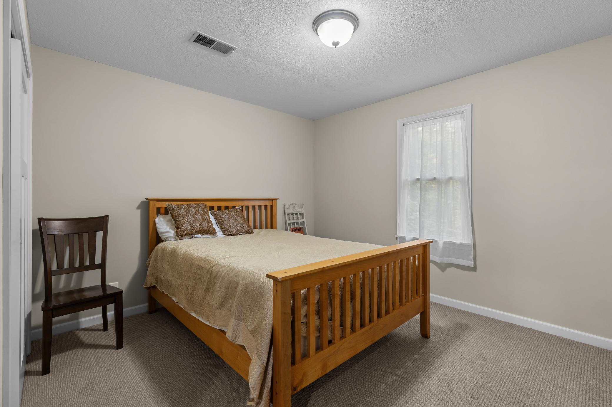 2010 single family home for sale at 27499 W Twin Lake Drive in Pequot Lakes, MN — 3 bed, 2 bath (photo 19 of 47)