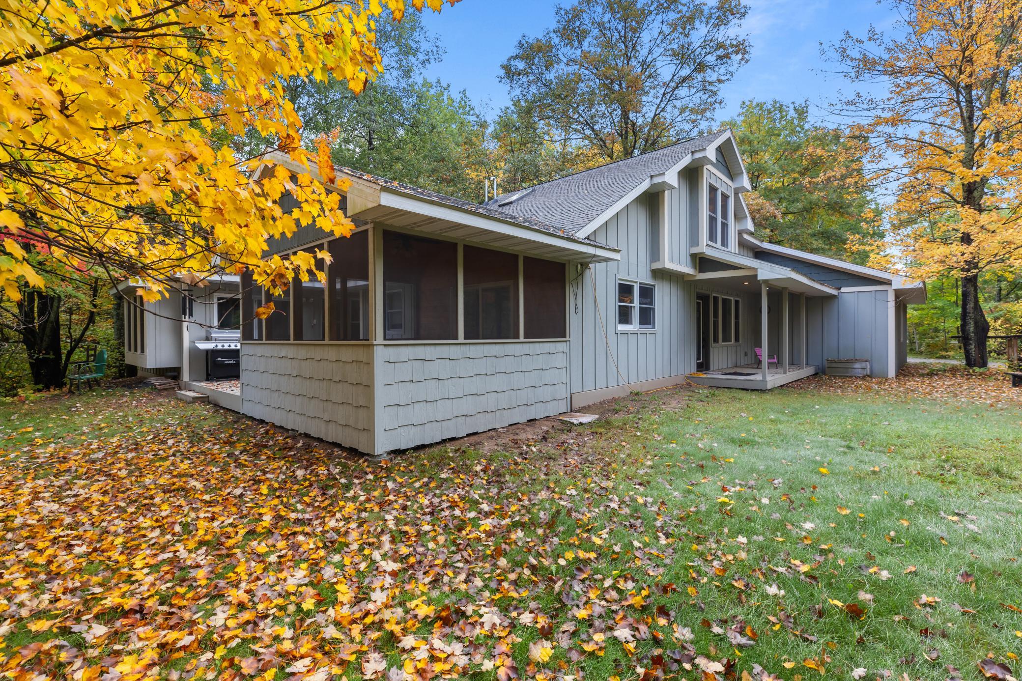 2010 single family home for sale at 27499 W Twin Lake Drive in Pequot Lakes, MN — 3 bed, 2 bath (photo 37 of 47)