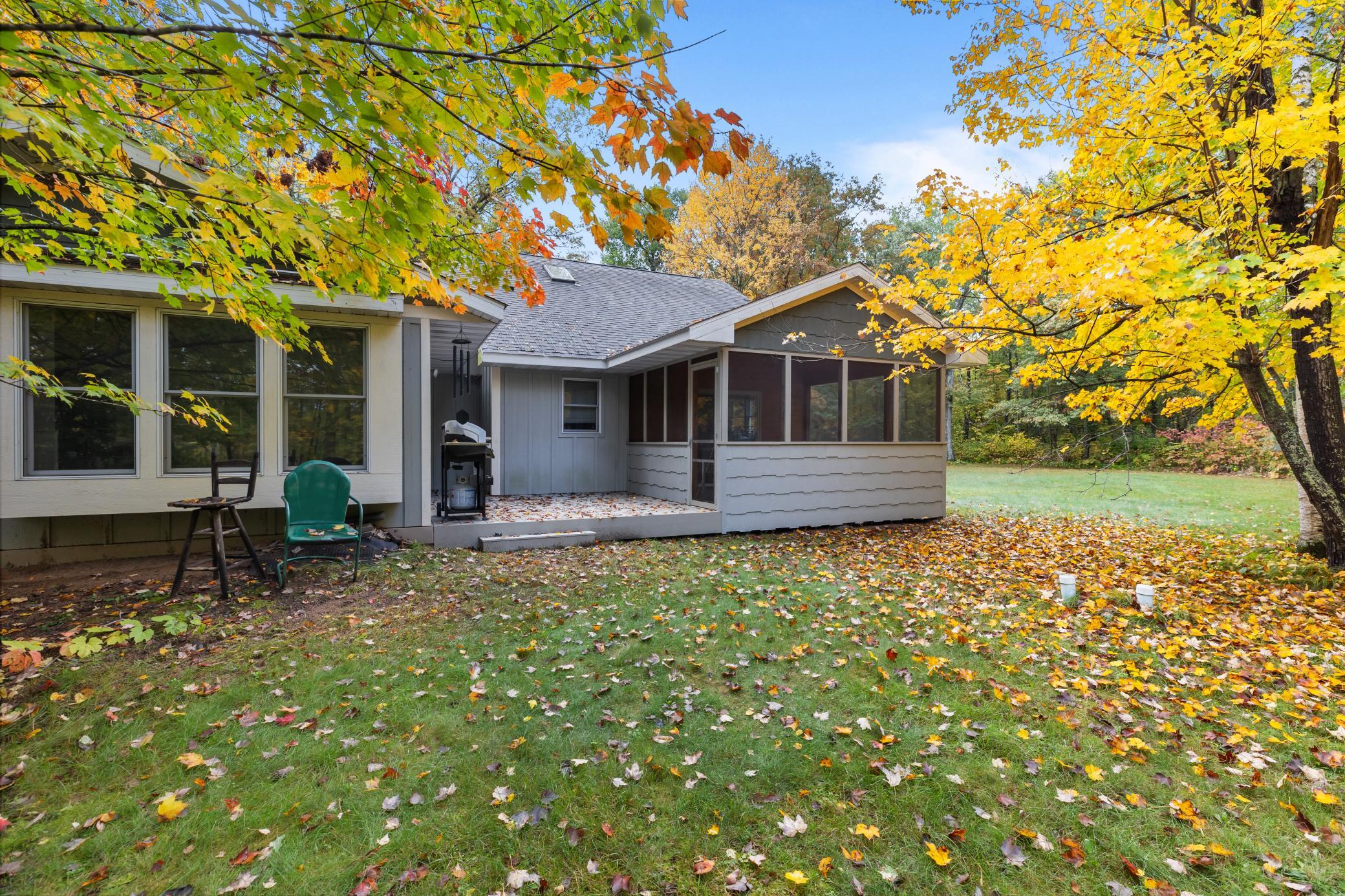 2010 single family home for sale at 27499 W Twin Lake Drive in Pequot Lakes, MN — 3 bed, 2 bath (photo 38 of 47)