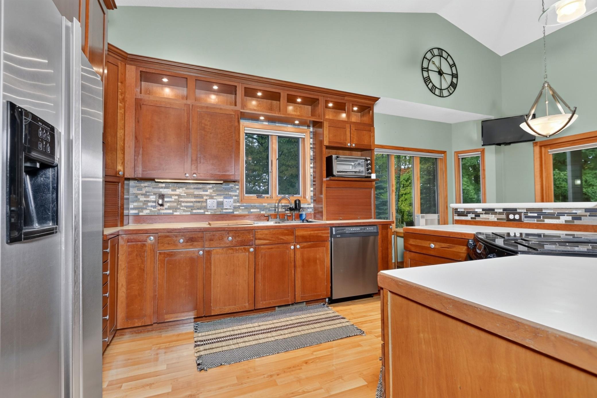 2004 single family home for sale at 119 Eagle Drive in Coleraine, MN — 4 bed, 4 bath (photo 13 of 68)