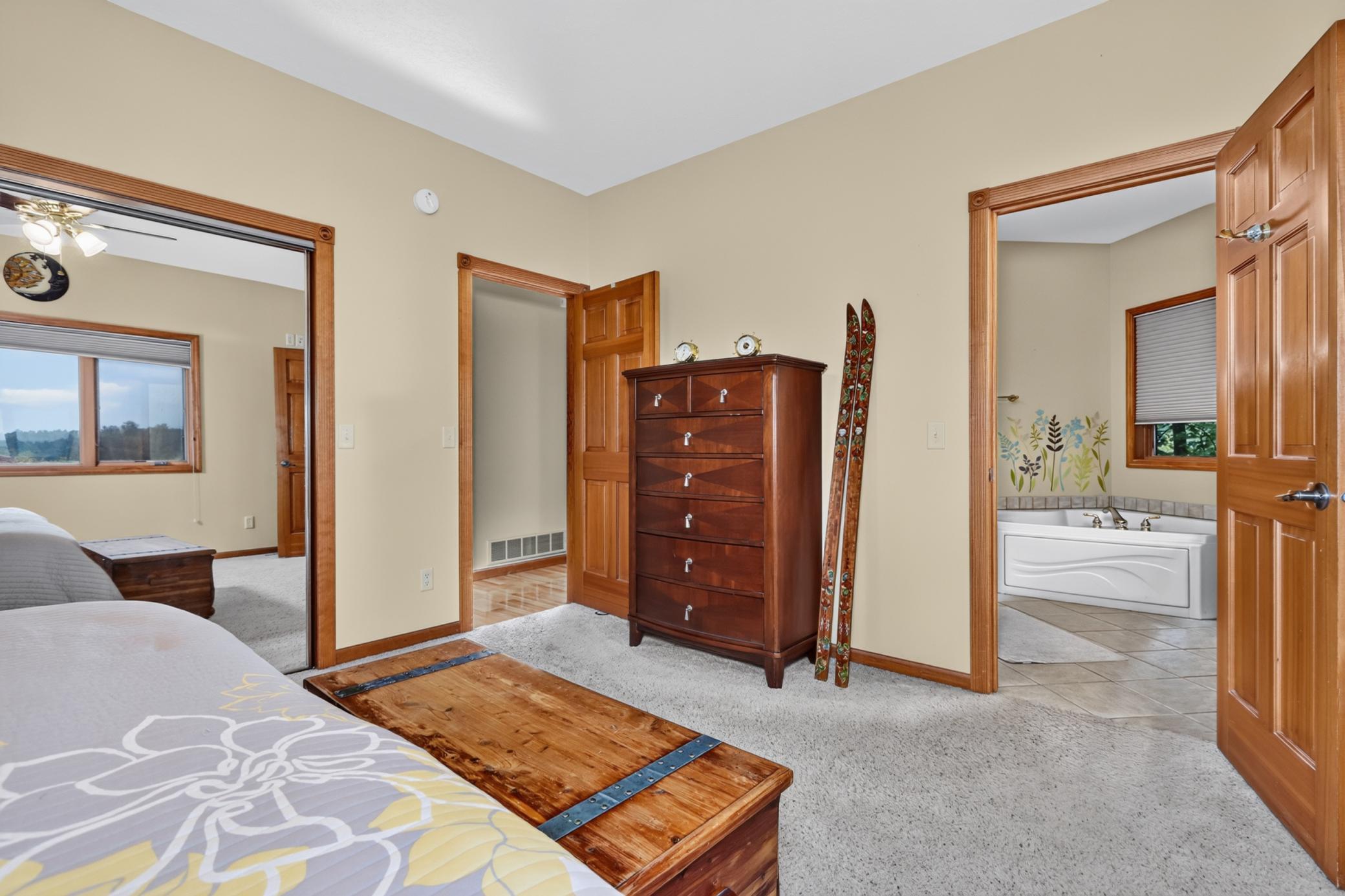 2004 single family home for sale at 119 Eagle Drive in Coleraine, MN — 4 bed, 4 bath (photo 24 of 68)