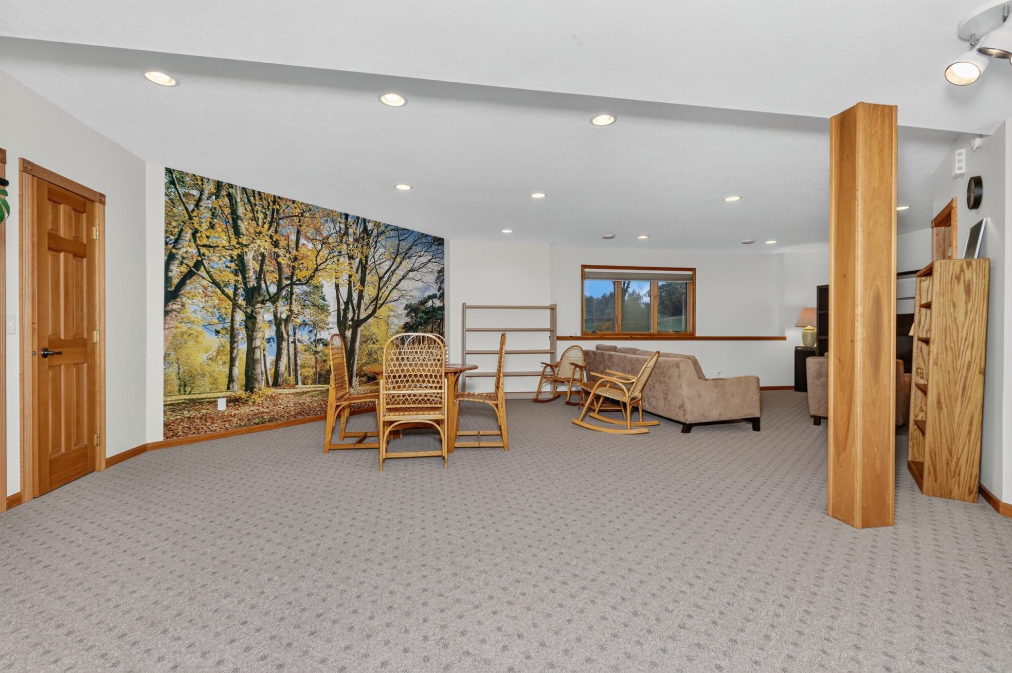 2004 single family home for sale at 119 Eagle Drive in Coleraine, MN — 4 bed, 4 bath (photo 36 of 68)
