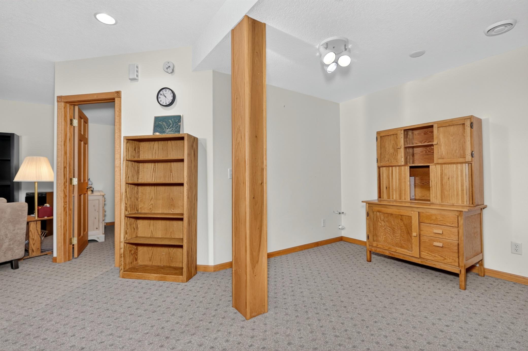 2004 single family home for sale at 119 Eagle Drive in Coleraine, MN — 4 bed, 4 bath (photo 40 of 68)