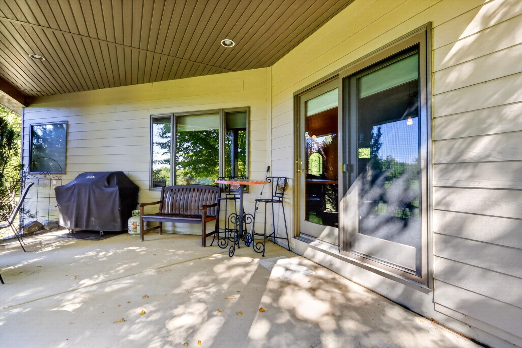 2004 single family home for sale at 119 Eagle Drive in Coleraine, MN — 4 bed, 4 bath (photo 51 of 68)