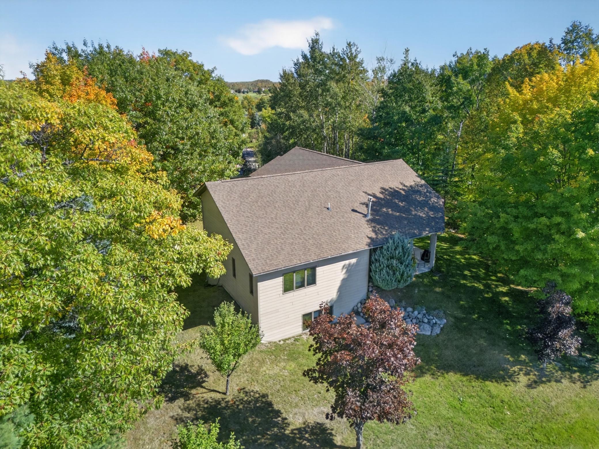 2004 single family home for sale at 119 Eagle Drive in Coleraine, MN — 4 bed, 4 bath (photo 56 of 68)