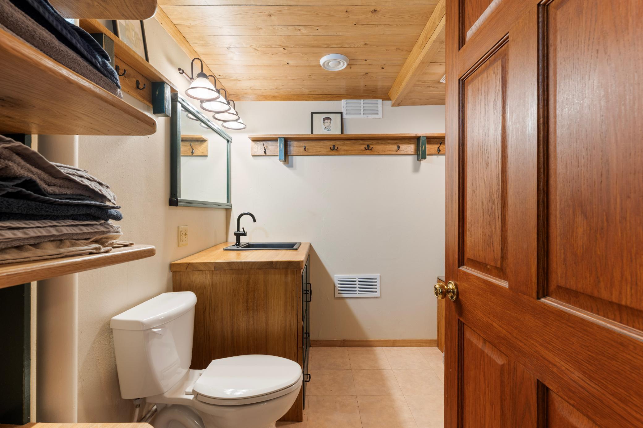 1996 single family home for sale at 7896 S Little Thunder Drive NE in Remer, MN — 2 bed, 1 bath (photo 19 of 75)