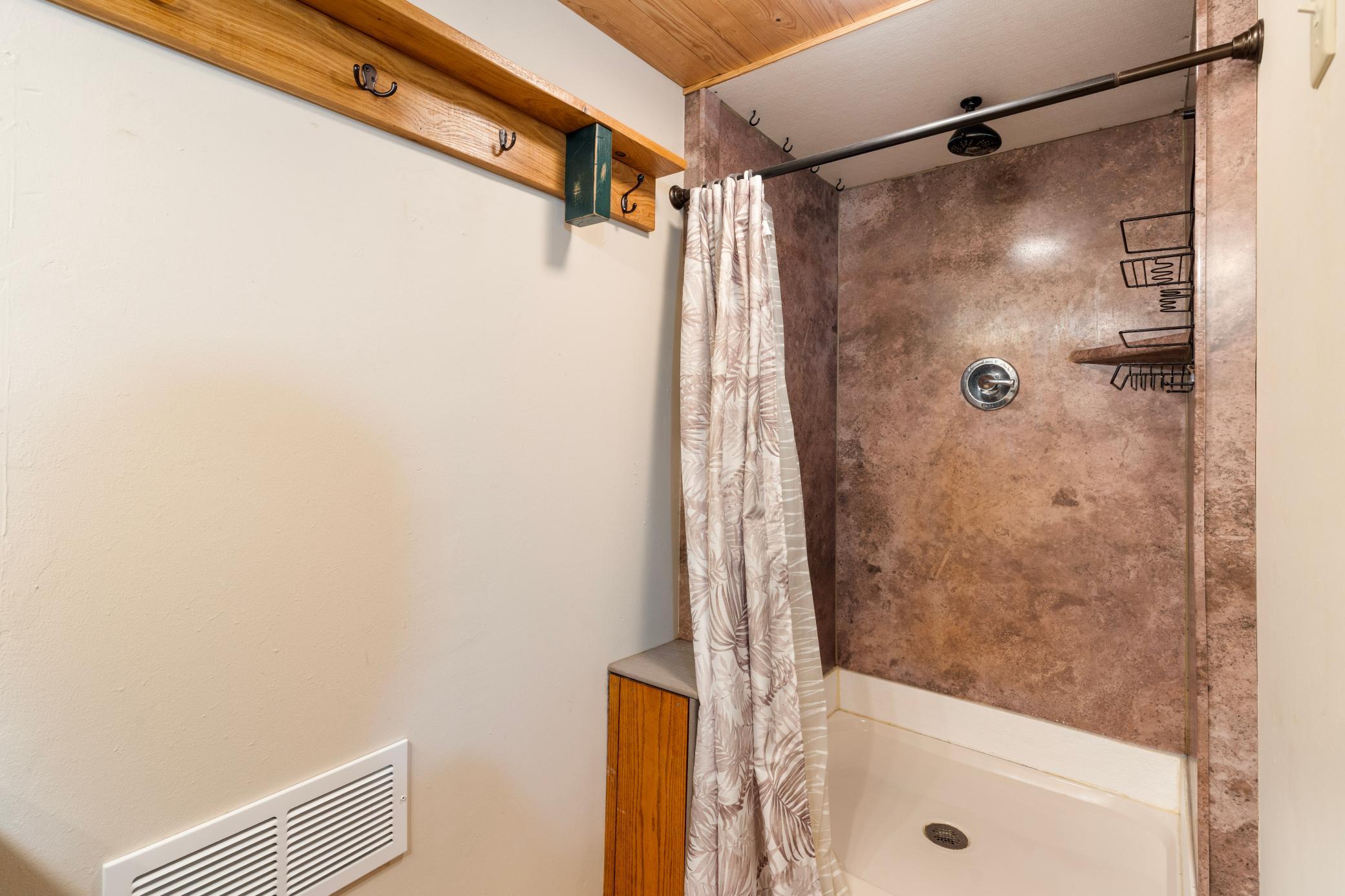 1996 single family home for sale at 7896 S Little Thunder Drive NE in Remer, MN — 2 bed, 1 bath (photo 20 of 75)