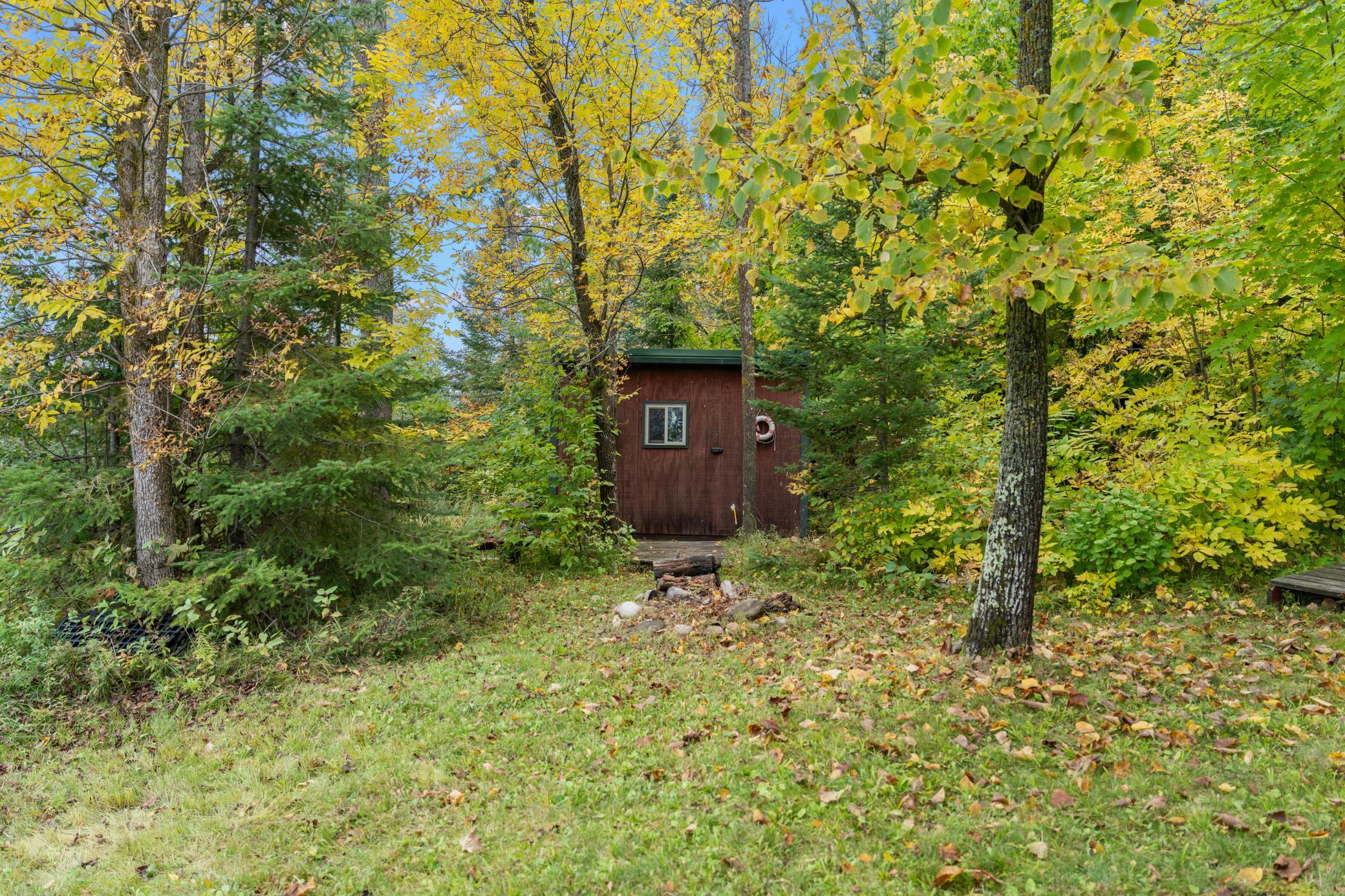 1996 single family home for sale at 7896 S Little Thunder Drive NE in Remer, MN — 2 bed, 1 bath (photo 34 of 75)
