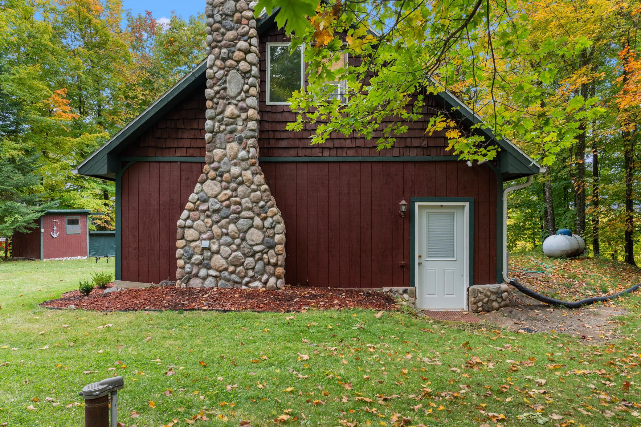 1996 single family home for sale at 7896 S Little Thunder Drive NE in Remer, MN — 2 bed, 1 bath (photo 46 of 75)