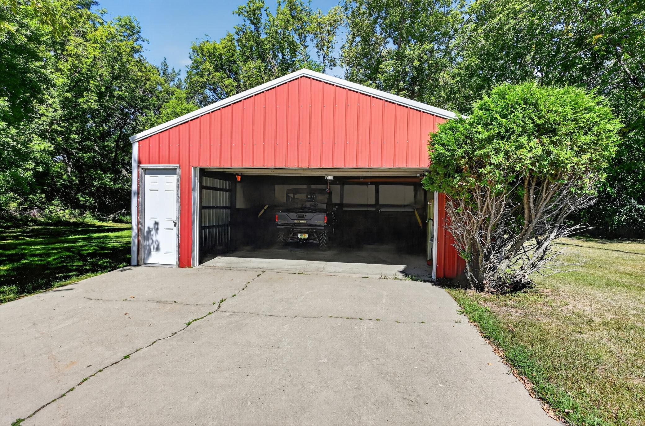 1910 single family home for sale at 2668 County Road 78 SE in Osakis, MN — 3 bed, 2 bath (photo 6 of 77)