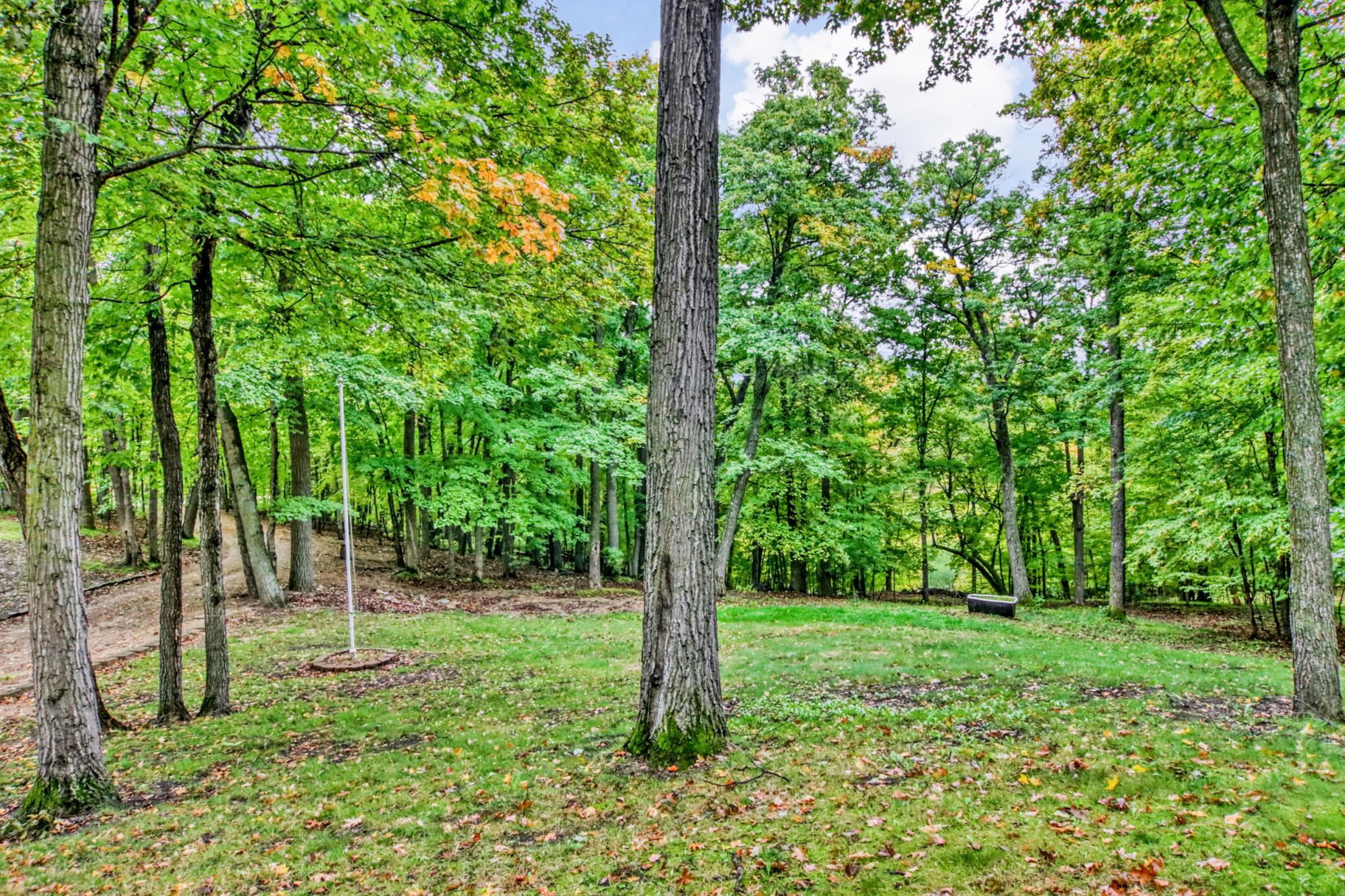 1996 single family home for sale at 46885 260th Avenue in Vergas, MN — 3 bed, 2 bath (photo 11 of 62)