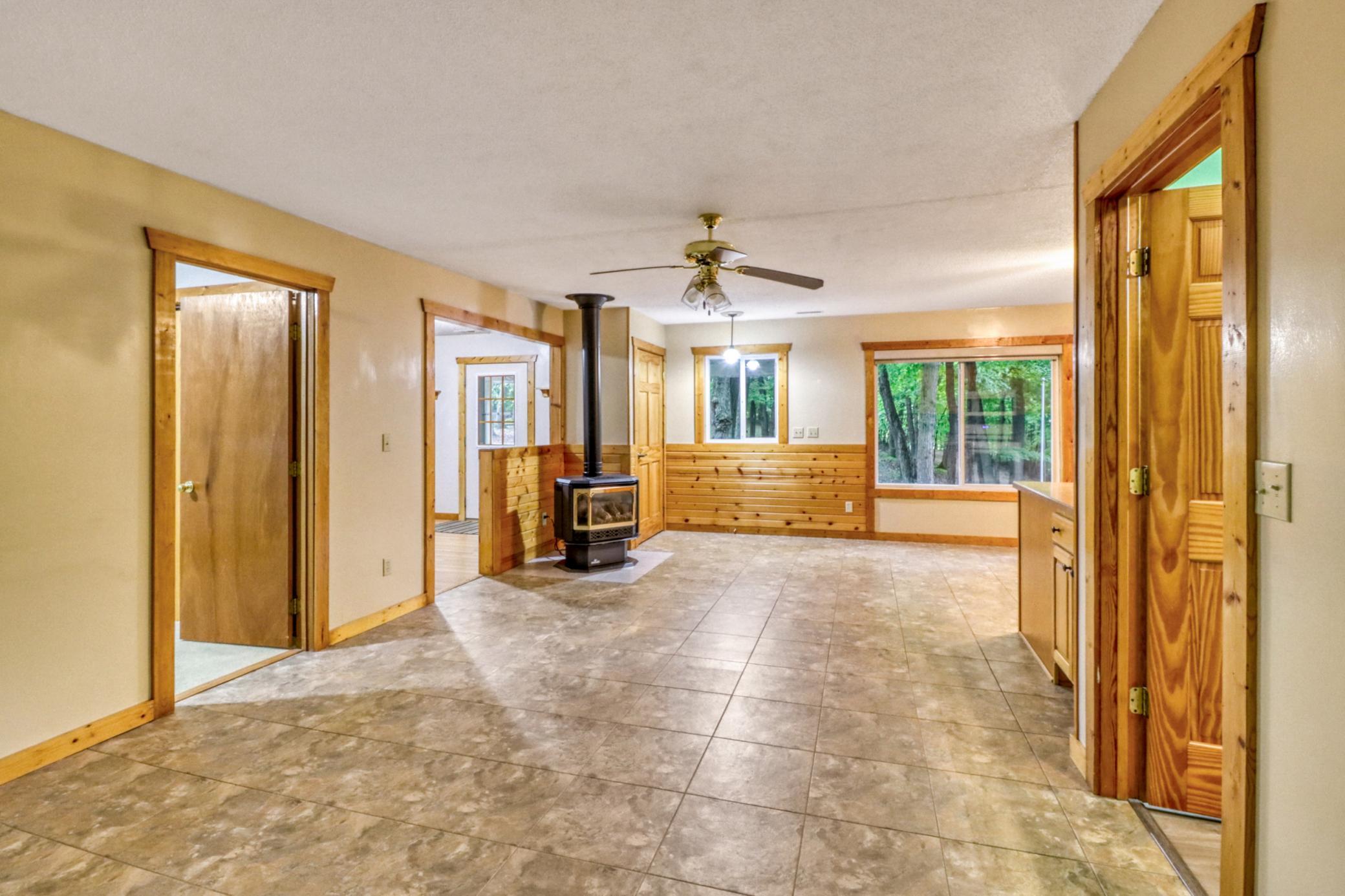 1996 single family home for sale at 46885 260th Avenue in Vergas, MN — 3 bed, 2 bath (photo 19 of 62)