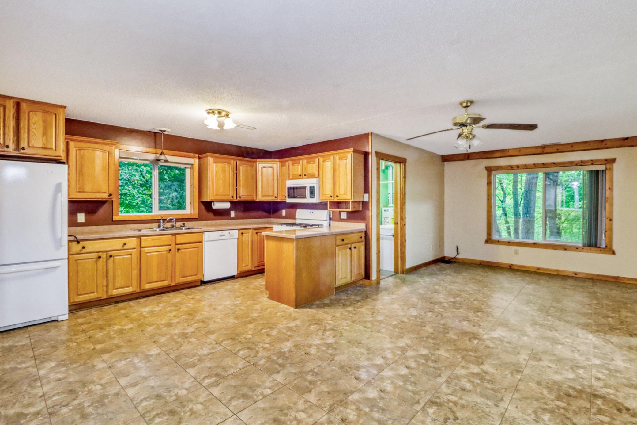 1996 single family home for sale at 46885 260th Avenue in Vergas, MN — 3 bed, 2 bath (photo 21 of 62)