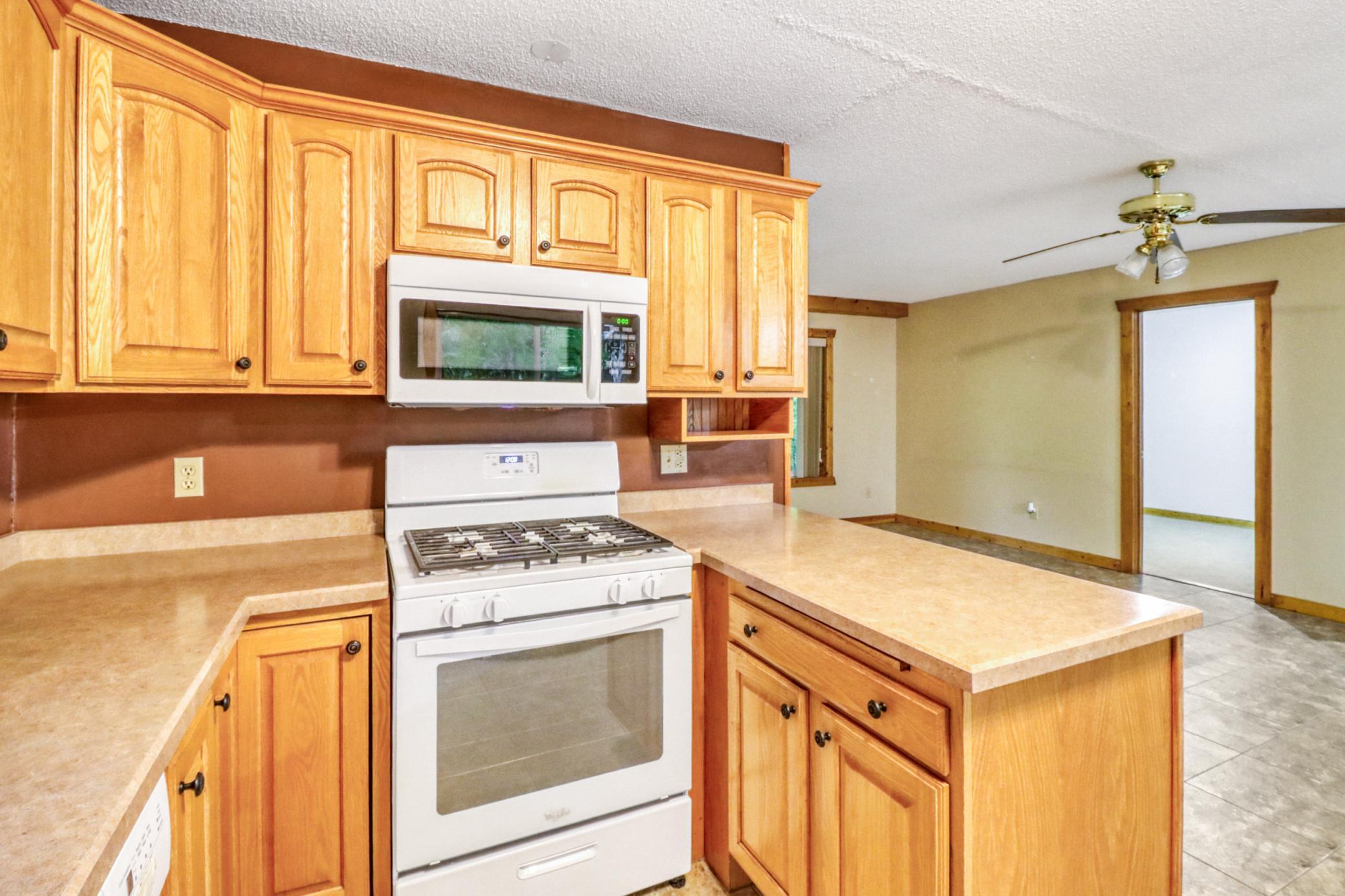1996 single family home for sale at 46885 260th Avenue in Vergas, MN — 3 bed, 2 bath (photo 27 of 62)