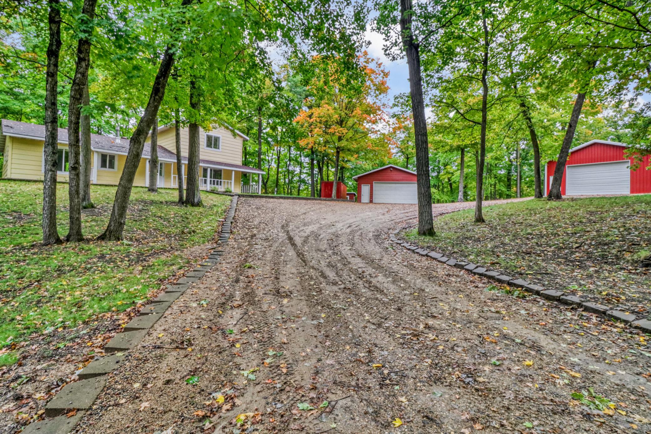 1996 single family home for sale at 46885 260th Avenue in Vergas, MN — 3 bed, 2 bath (photo 6 of 62)