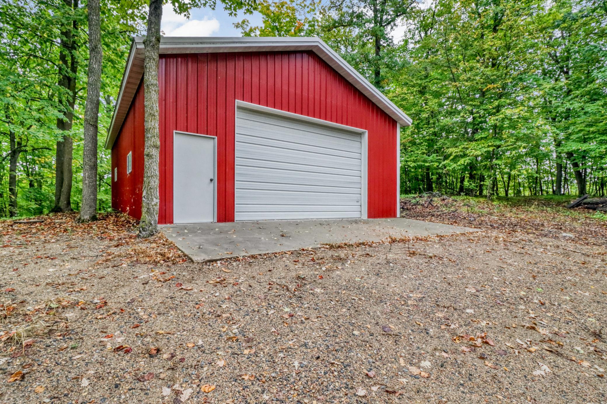 1996 single family home for sale at 46885 260th Avenue in Vergas, MN — 3 bed, 2 bath (photo 55 of 62)