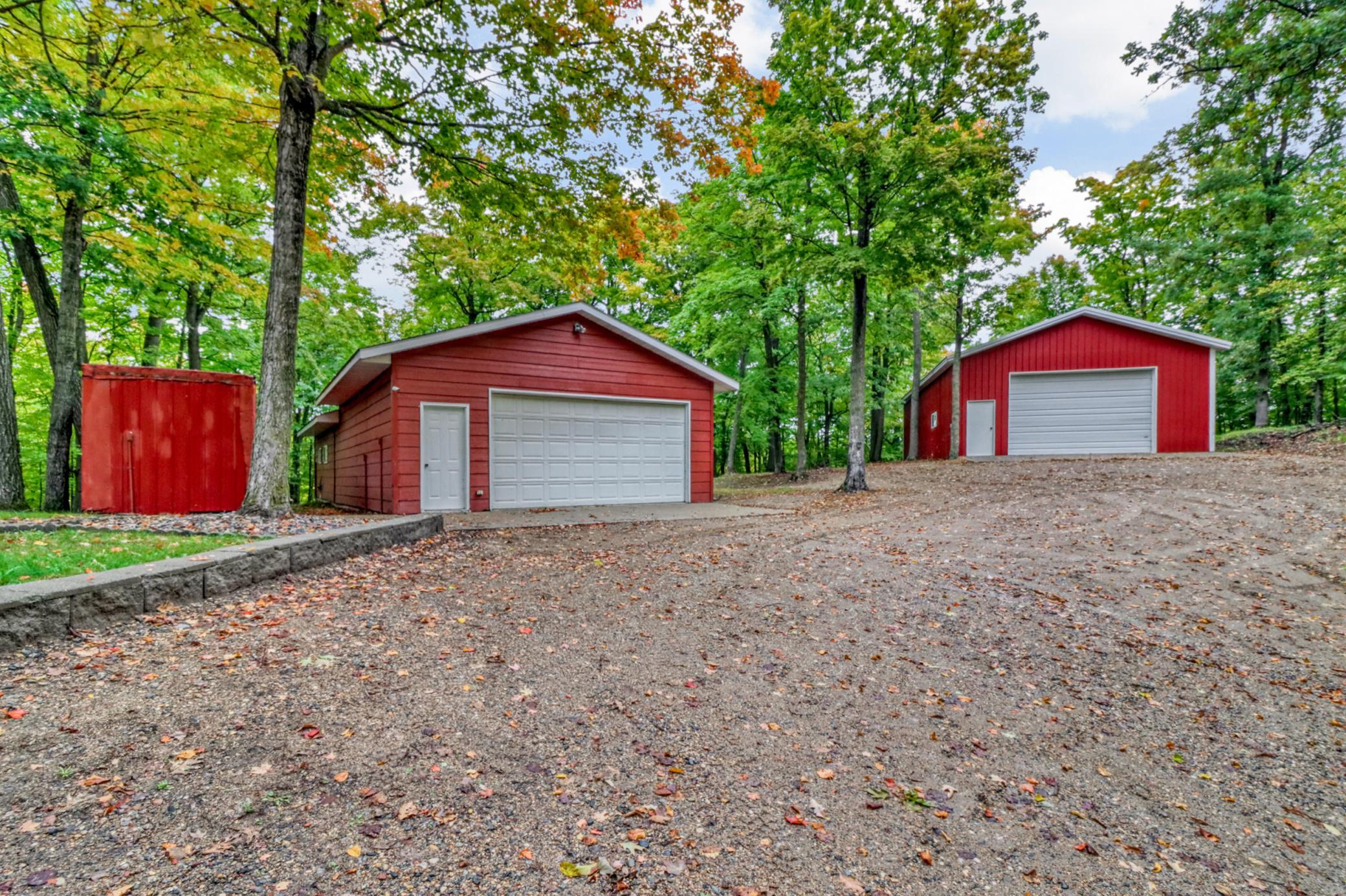 1996 single family home for sale at 46885 260th Avenue in Vergas, MN — 3 bed, 2 bath (photo 8 of 62)