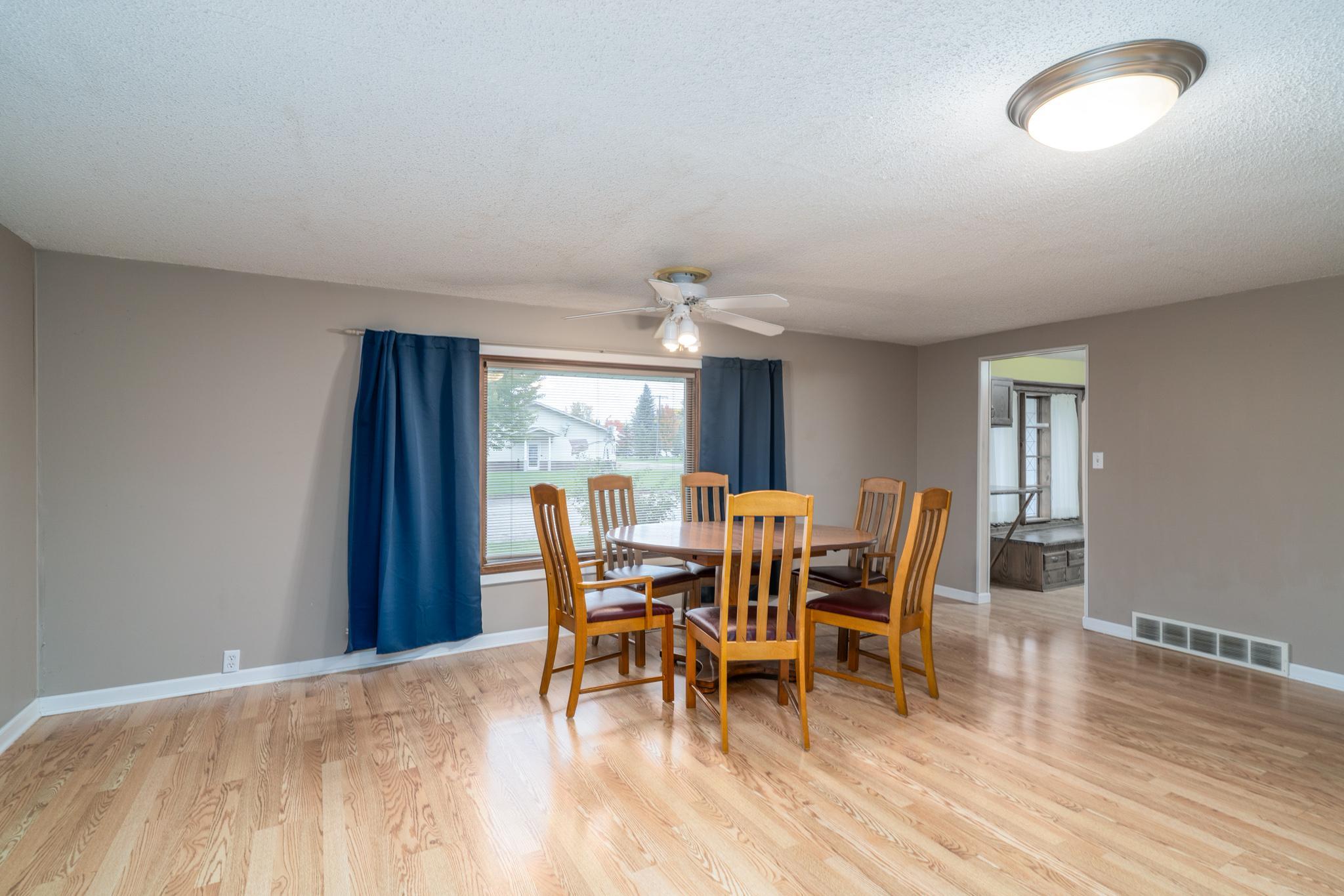 1930 single family home for sale at 402 Toupin Street in Oklee, MN — 2 bed, 2 bath (photo 11 of 47)
