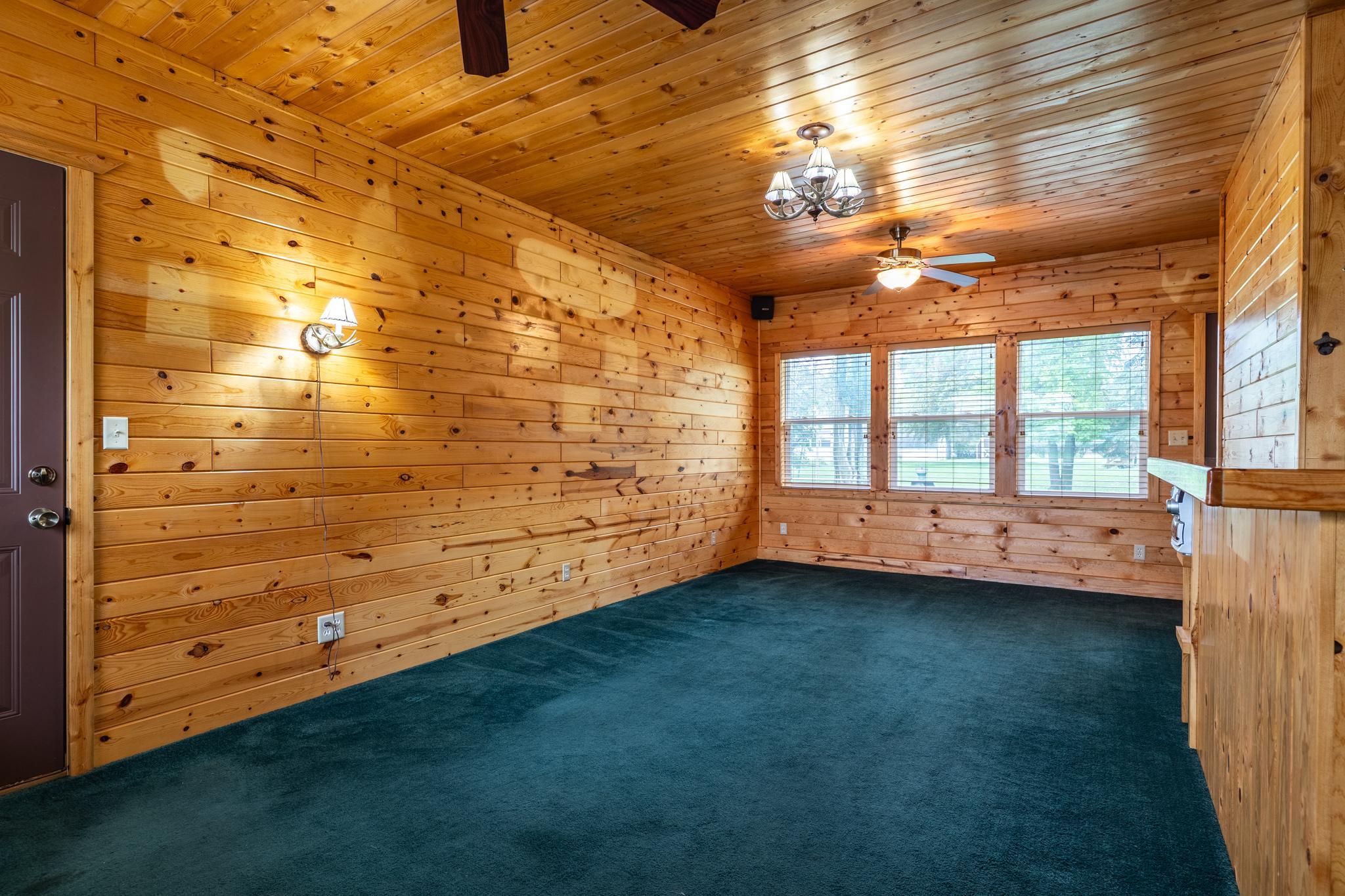 1930 single family home for sale at 402 Toupin Street in Oklee, MN — 2 bed, 2 bath (photo 5 of 47)