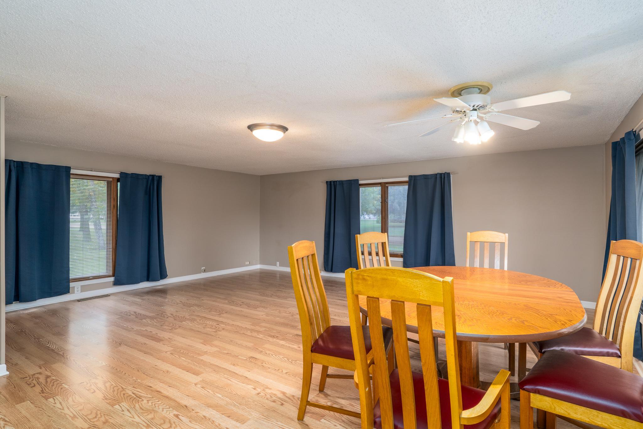 1930 single family home for sale at 402 Toupin Street in Oklee, MN — 2 bed, 2 bath (photo 10 of 47)