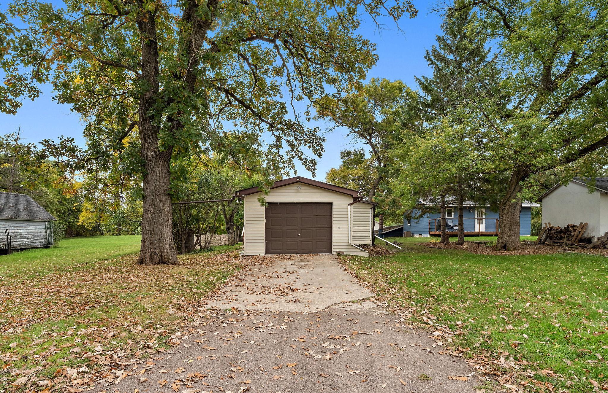1994 single family home for sale at 612 Temple Street in Alexandria, MN — 2 bed, 1 bath (photo 14 of 16)